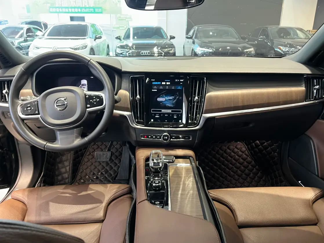 Volvo S90 2021 г. 20091 км. — фото 7