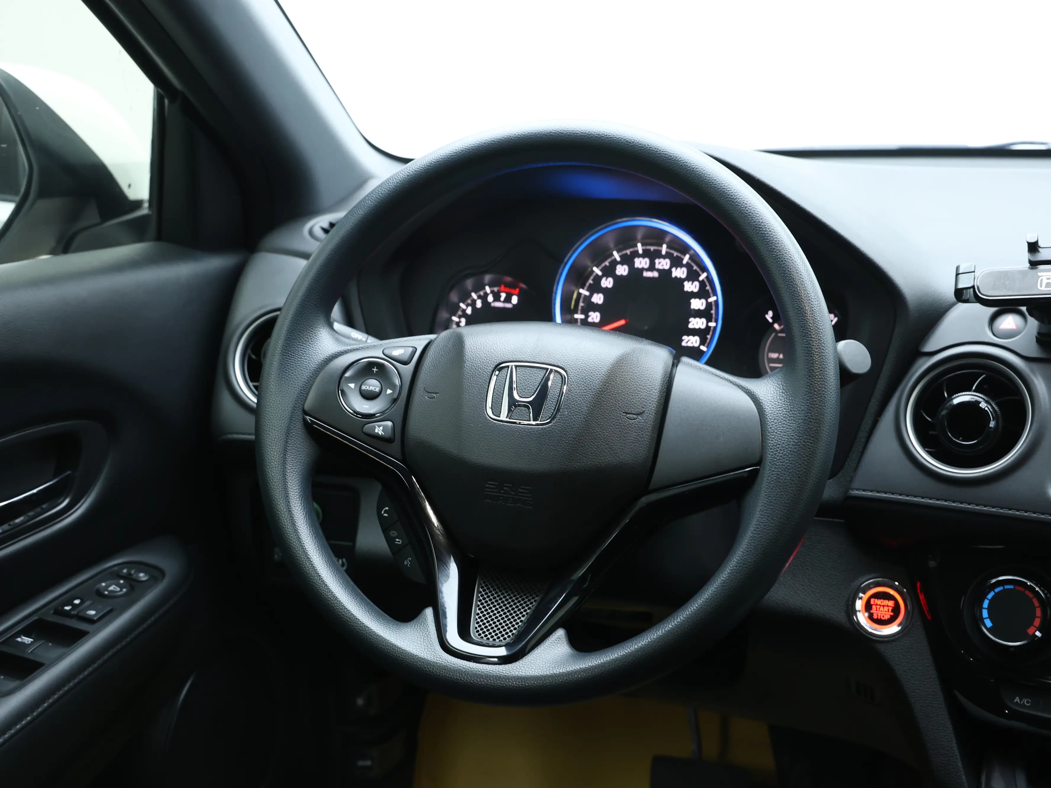 Honda WR-V 2022 г. 39238 км. — фото 16