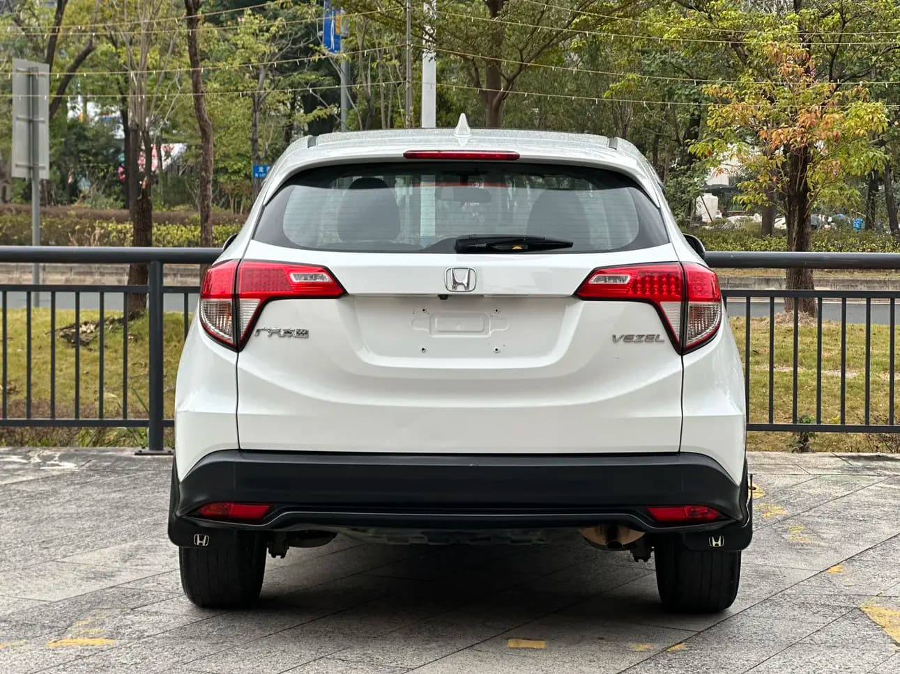 Honda Vezel 2022 г. 37099 км. — фото 5