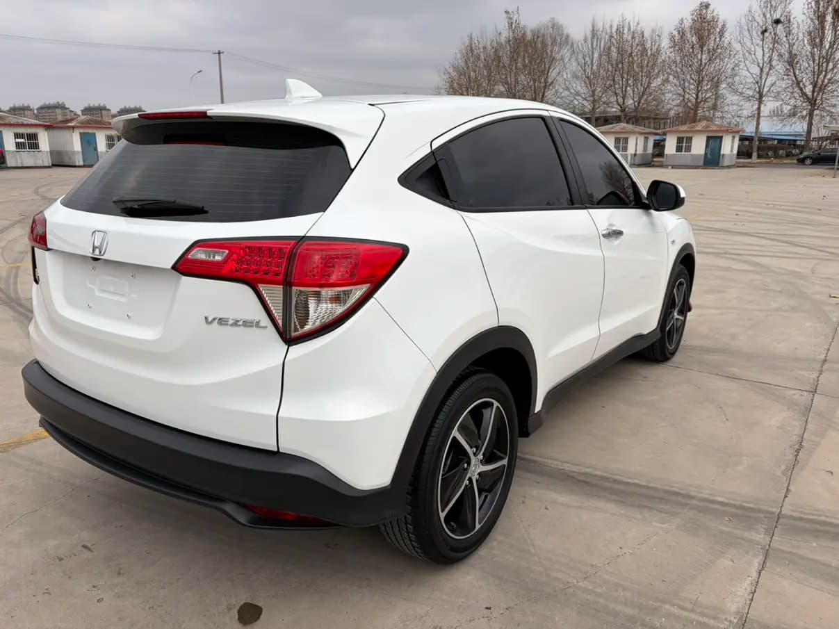 Honda Vezel 2022 г. 45100 км. — фото 6