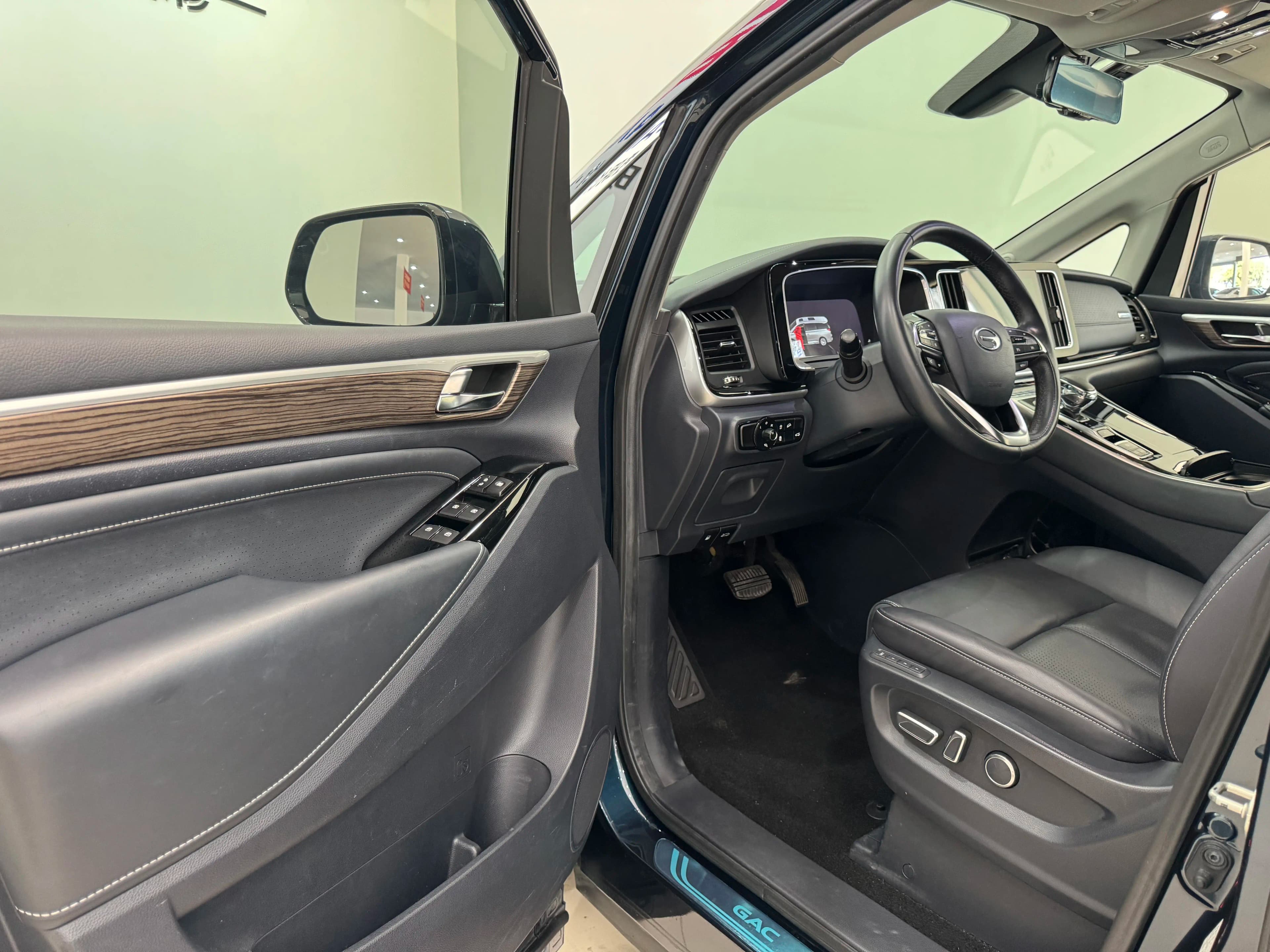 GAC Trumpchi M8 2021 г. 92002 км. — фото 15