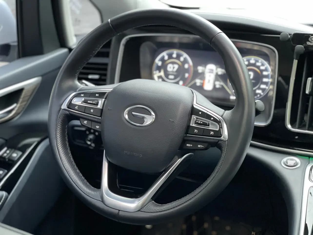GAC Trumpchi M8 2023 г. 42023 км. — фото 18