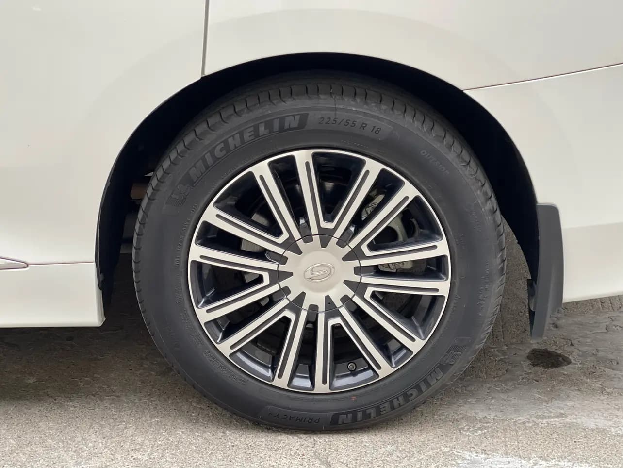 GAC Trumpchi M8 2023 г. 42023 км. — фото 8
