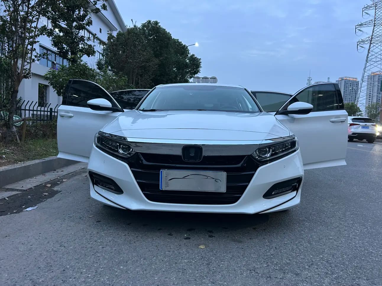Honda Accord 2021 г. 60111 км. — фото 12