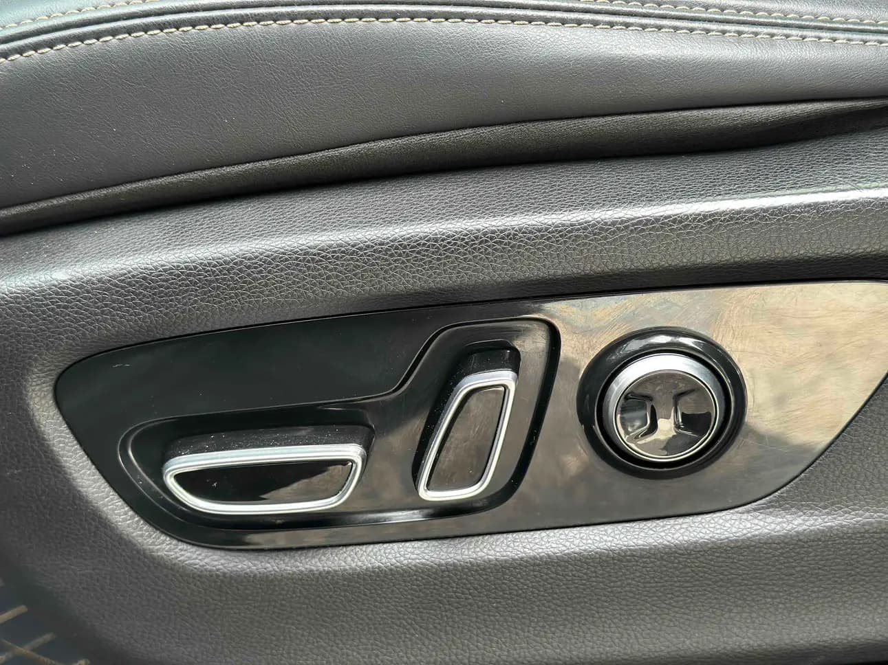 GAC Trumpchi GS8 2022 г. 50004 км. — фото 10