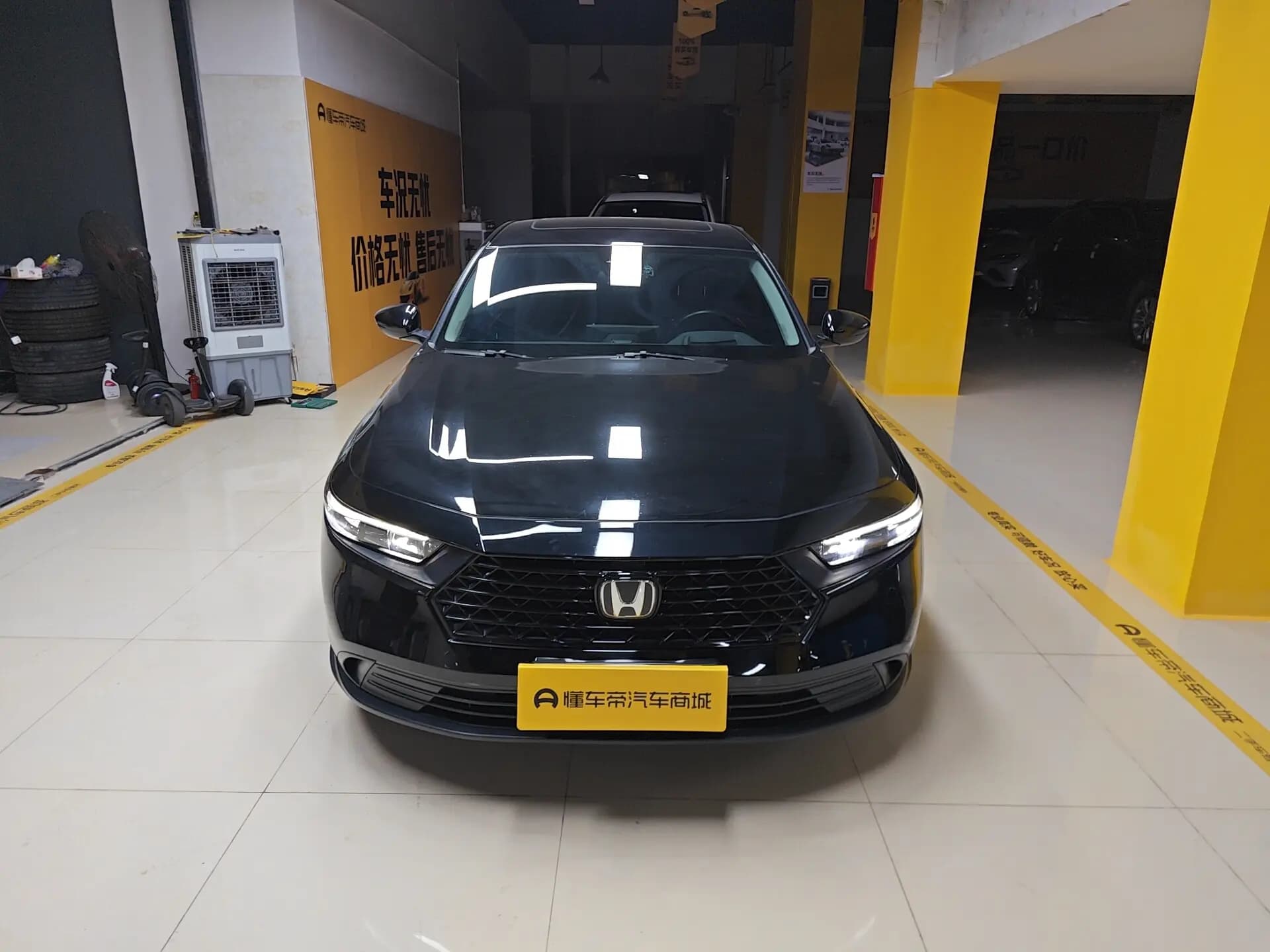 Honda Accord 2023 г. 41210 км. — фото 2