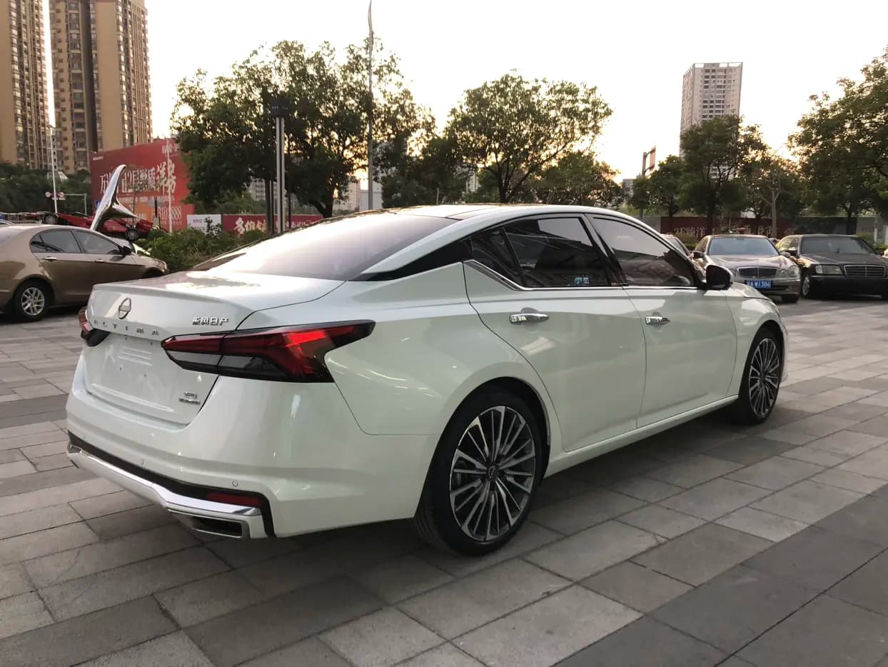 Nissan Altima 2022 г. 9007 км. — фото 5