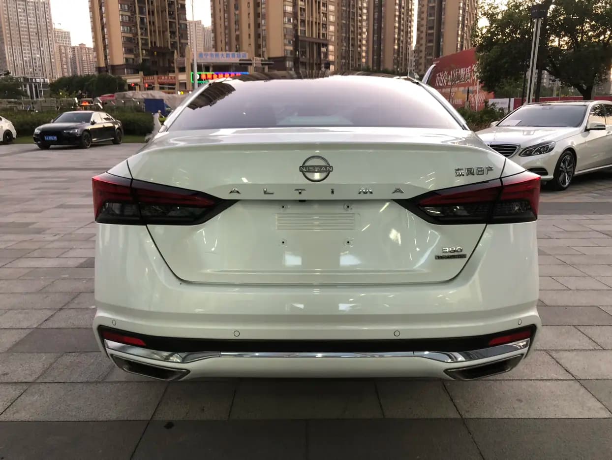 Nissan Altima 2022 г. 9007 км. — фото 8