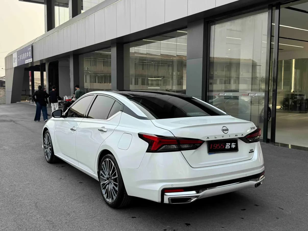 Nissan Altima 2022 г. 16006 км. — фото 4