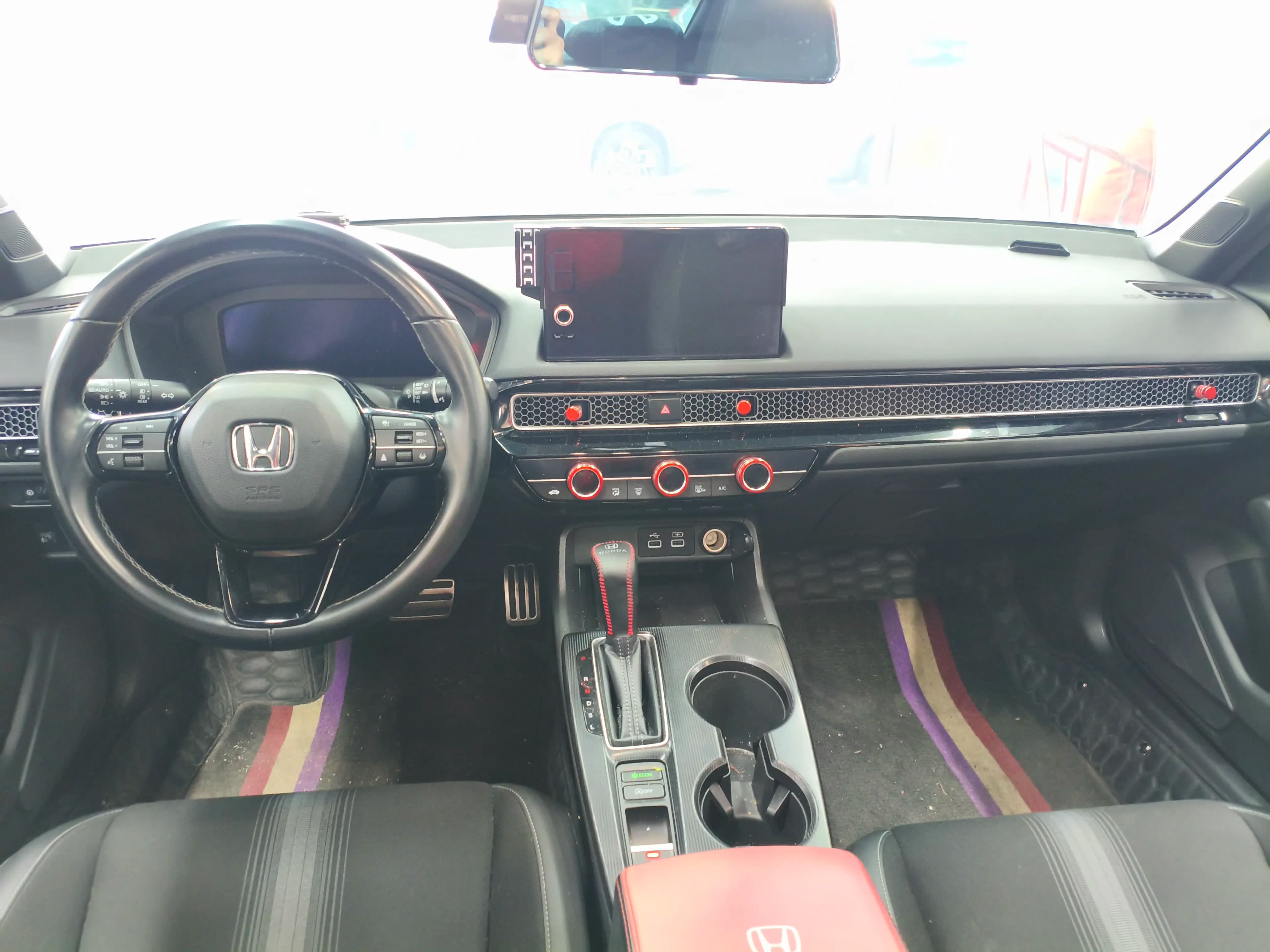Honda Civic 2023 г. 36028 км. — фото 8