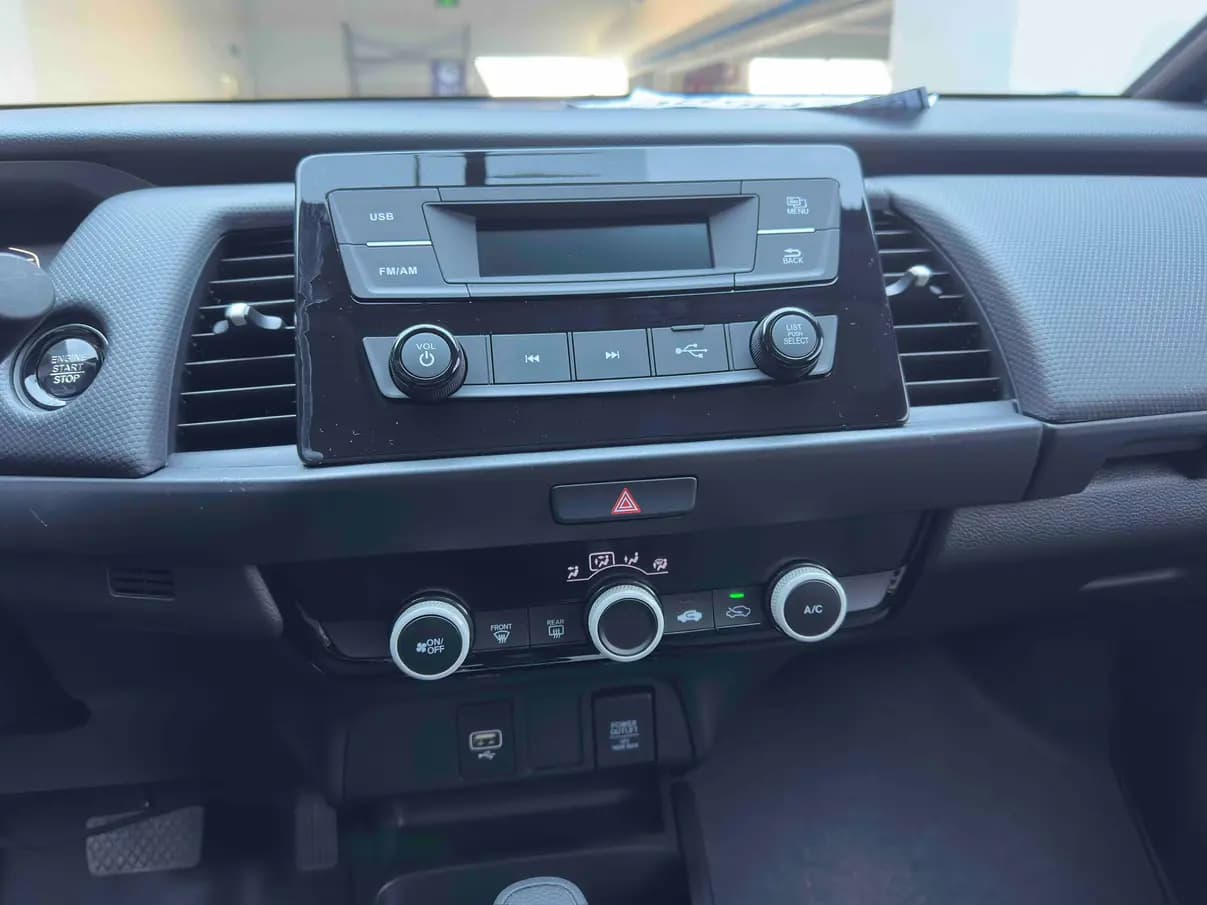 Honda Fit 2022 г. 2113 км. — фото 13