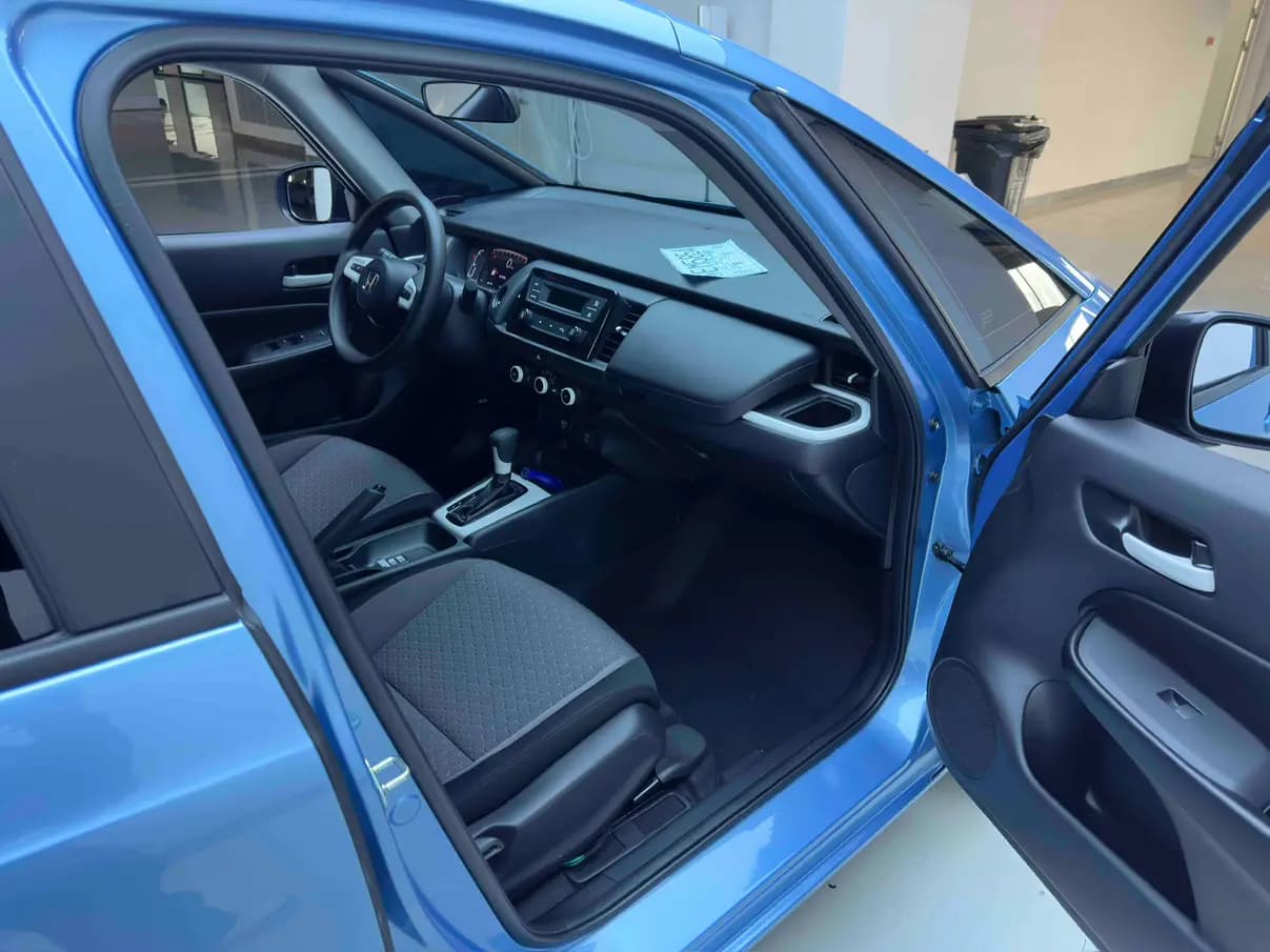 Honda Fit 2022 г. 2113 км. — фото 10