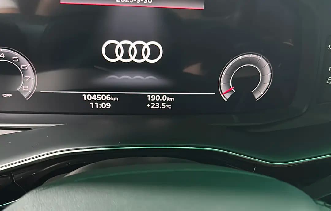 Audi Q7 2023 г. 104636 км. — фото 8