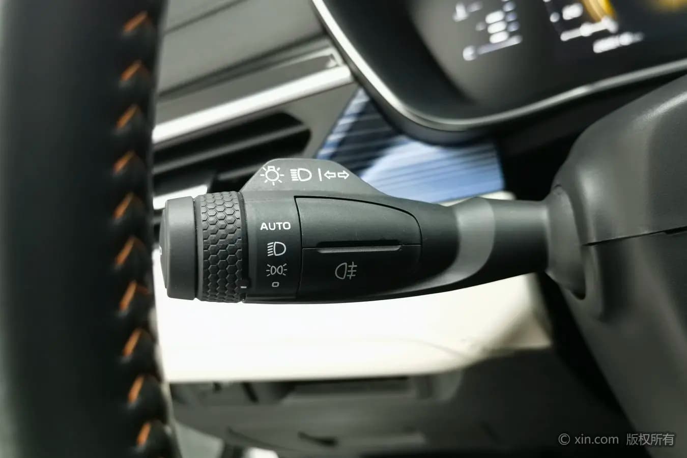 Geely Atlas 2023 г. 28700 км. — фото 16