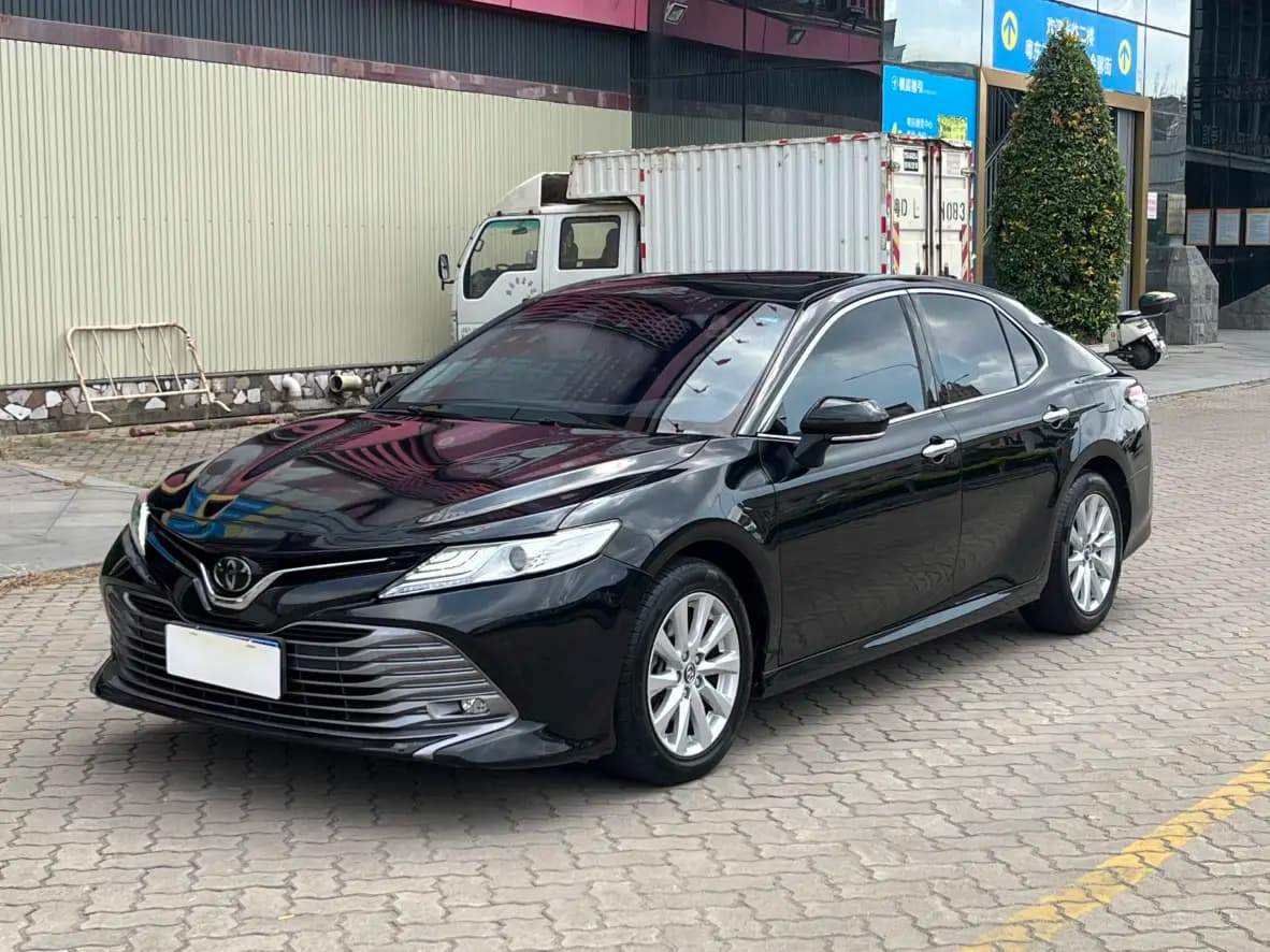 Toyota Camry 2021 г. 83054 км.