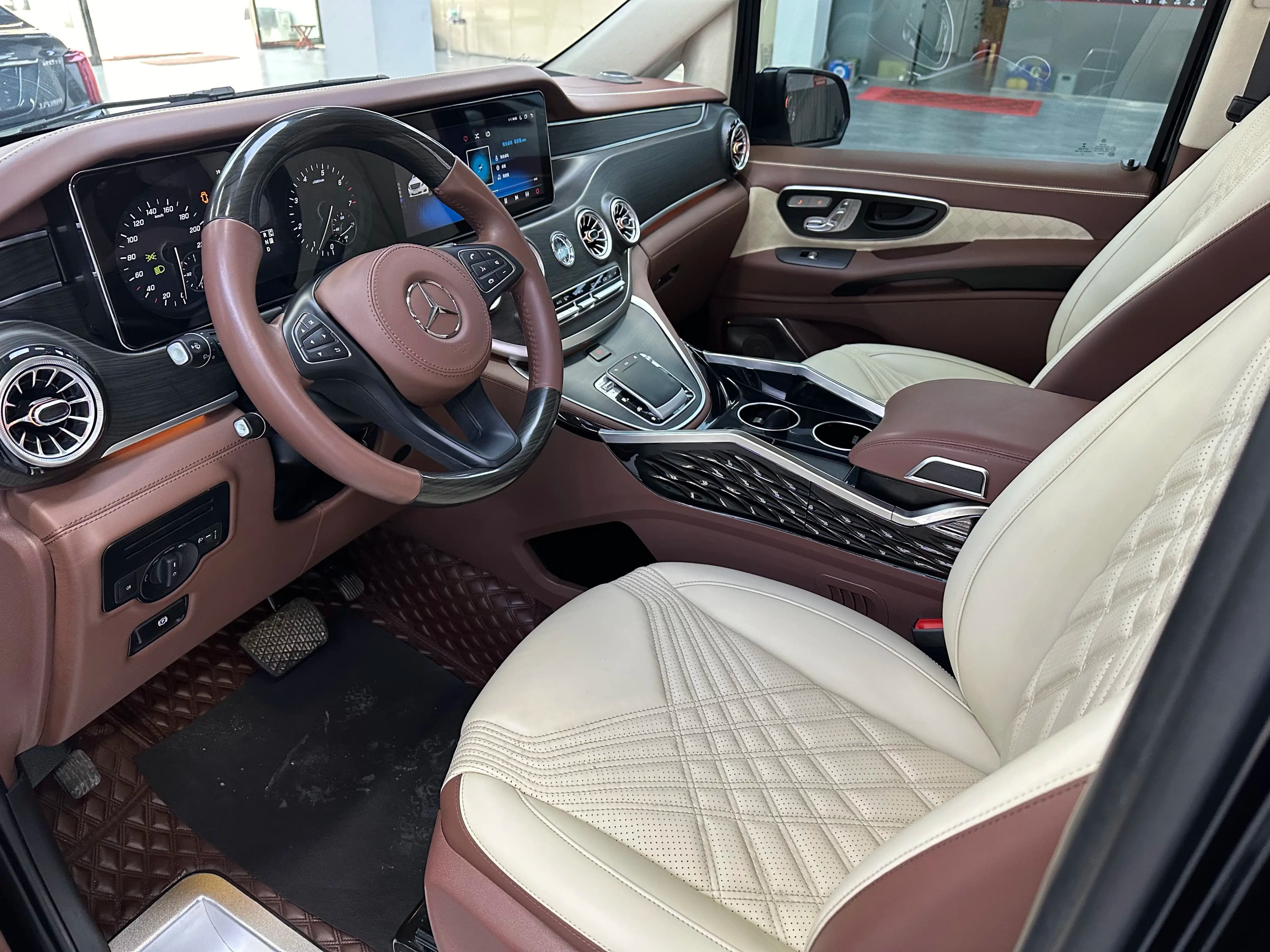 Mercedes-Benz Vito 2022 г. 60071 км. — фото 14