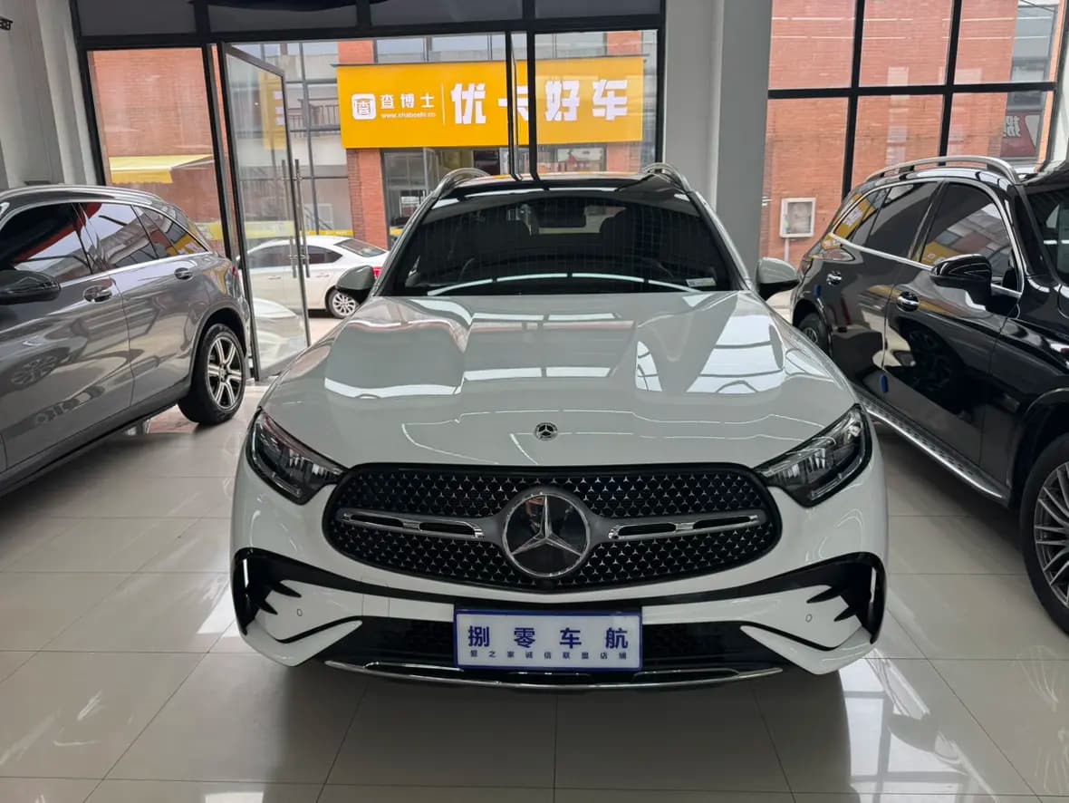 Mercedes-Benz GLC 2024 г. 27011 км. — фото 2