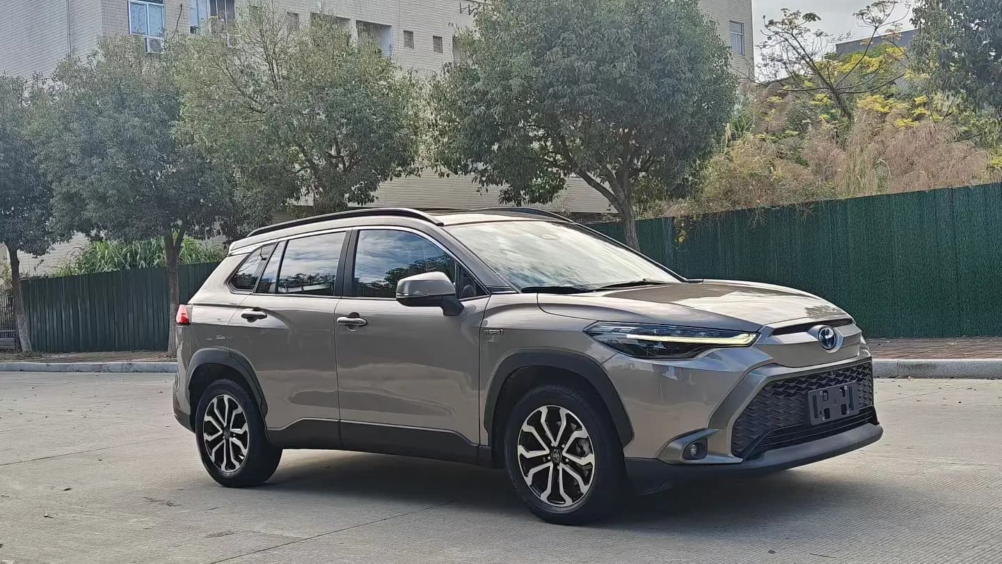 Toyota Frontlander 2023 г. 9073 км. — фото 3