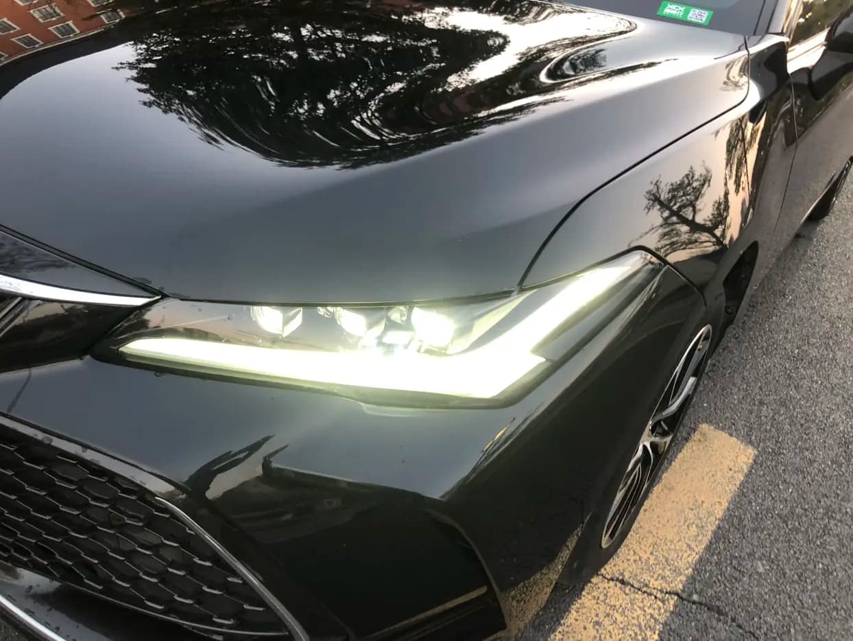 Toyota Avalon 2023 г. 80110 км. — фото 9