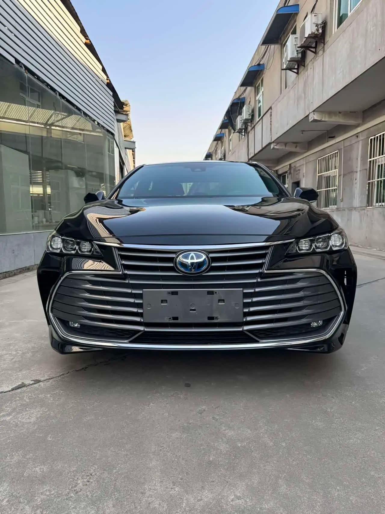 Toyota Avalon 2022 г. 88111 км. — фото 2
