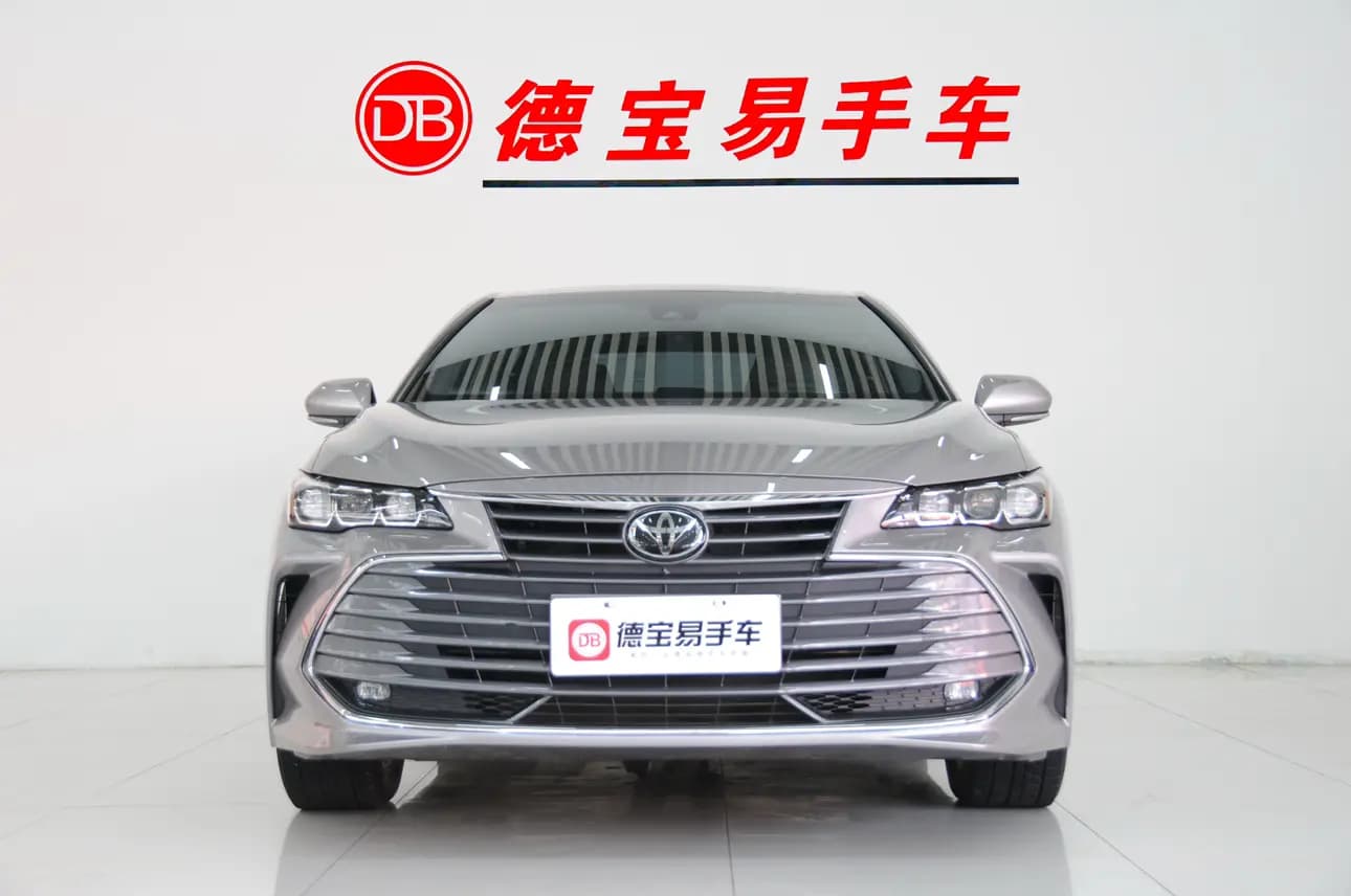 Toyota Avalon 2022 г. 68112 км. — фото 2