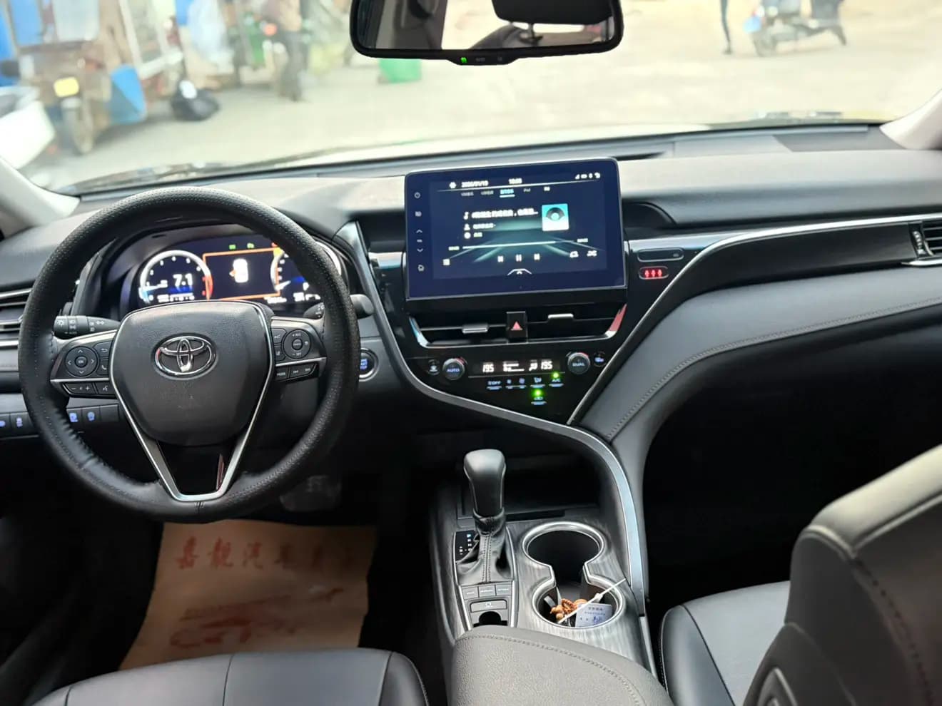 Toyota Camry 2022 г. 69056 км. — фото 11