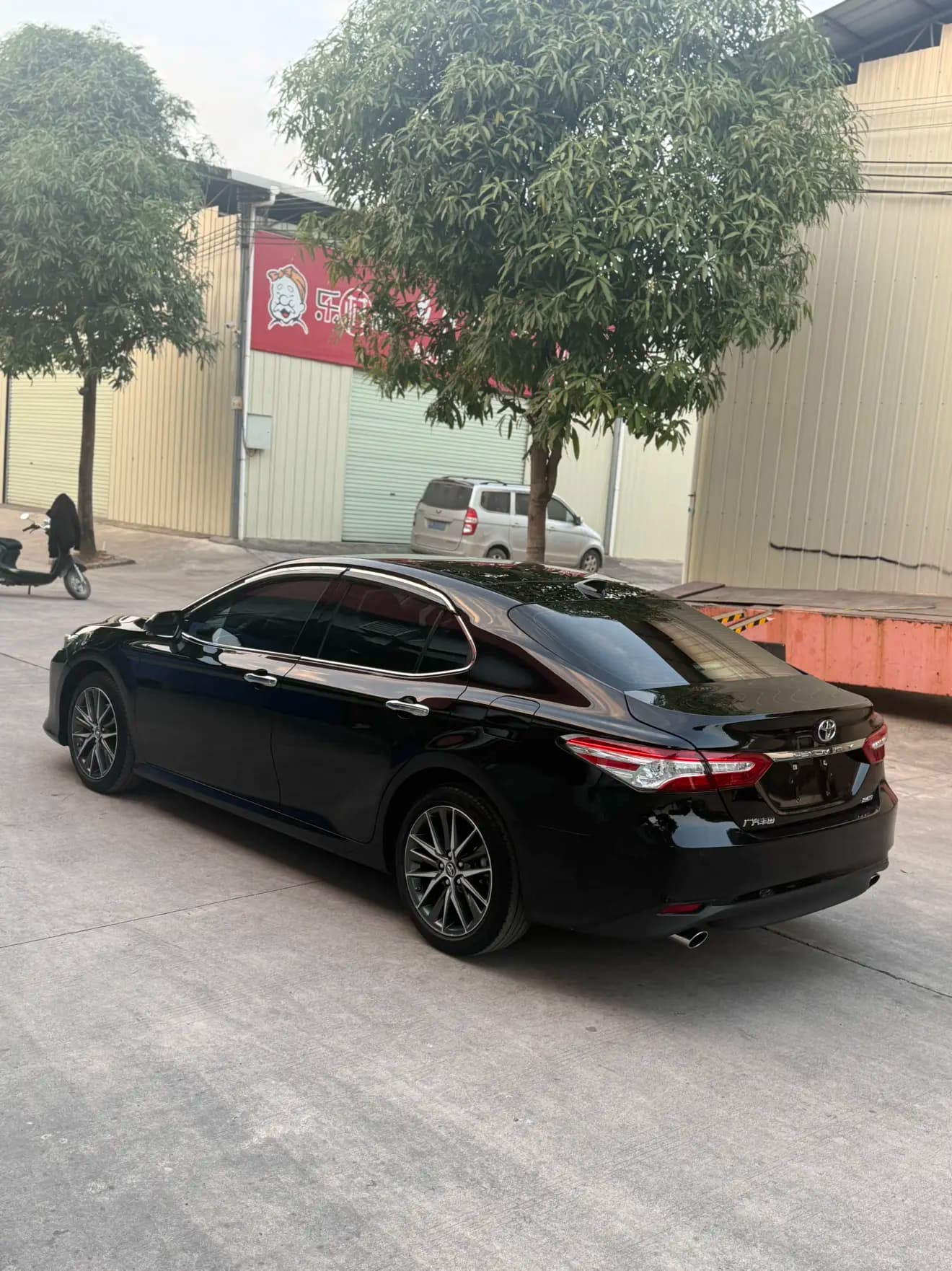 Toyota Camry 2022 г. 69056 км. — фото 4