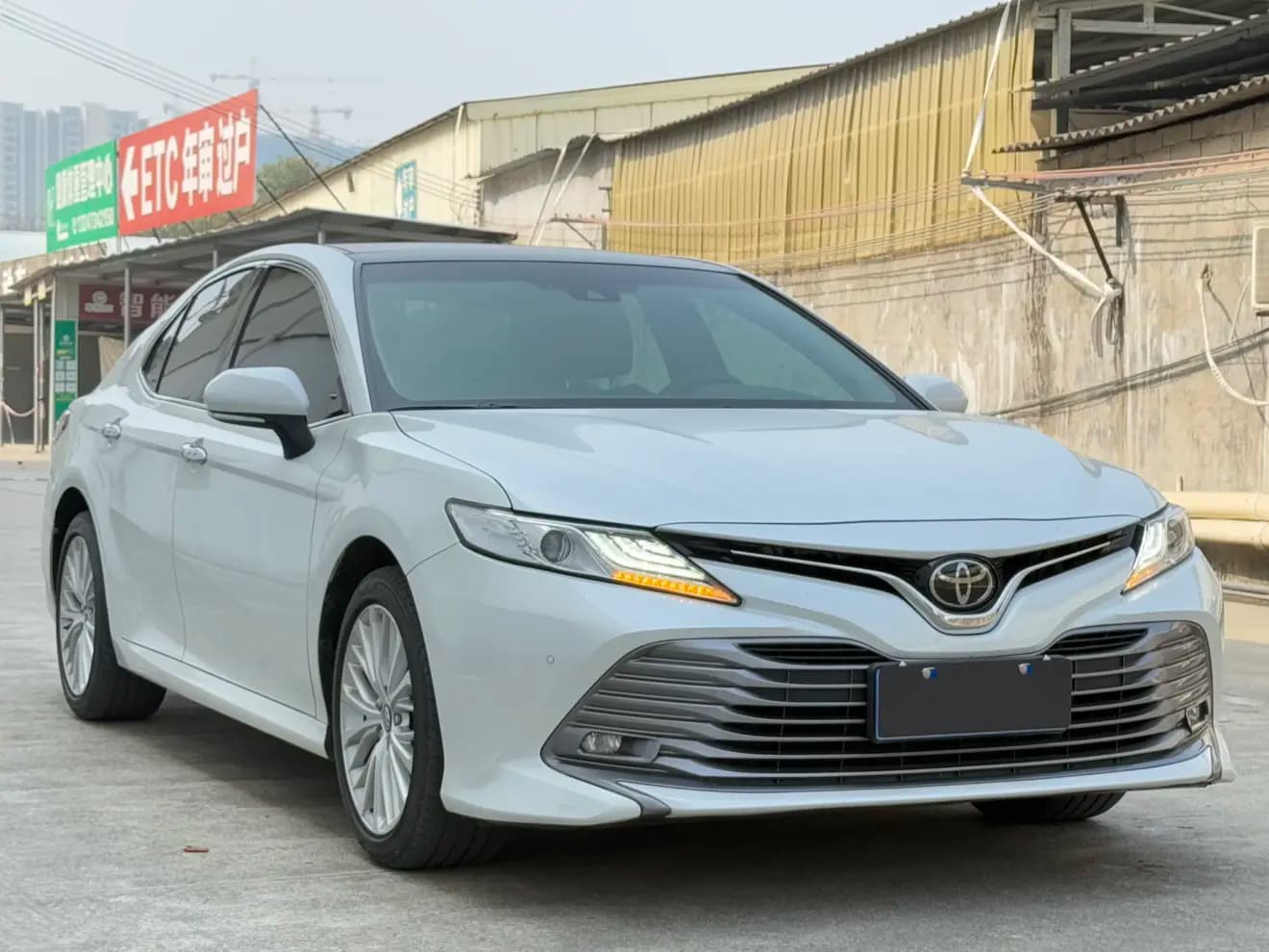 Toyota Camry 2021 г. 48058 км. — фото 3
