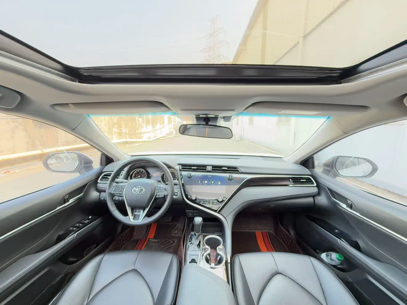 Toyota Camry 2021 г. 48058 км. — фото 10