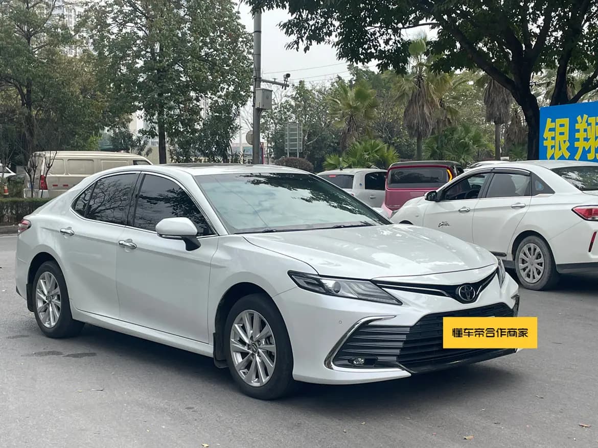 Toyota Camry 2023 г. 58059 км. — фото 3