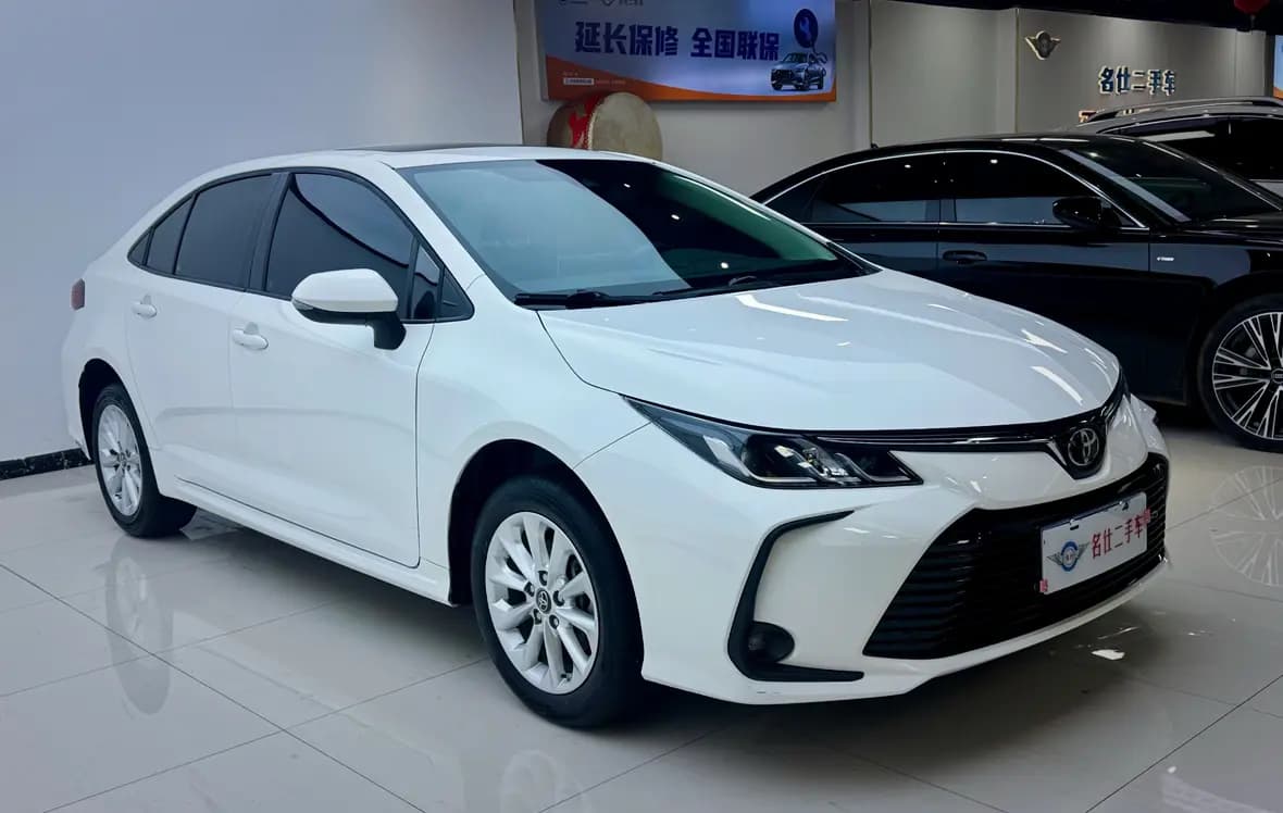 Toyota Corolla 2023 г. 34134 км. — фото 3
