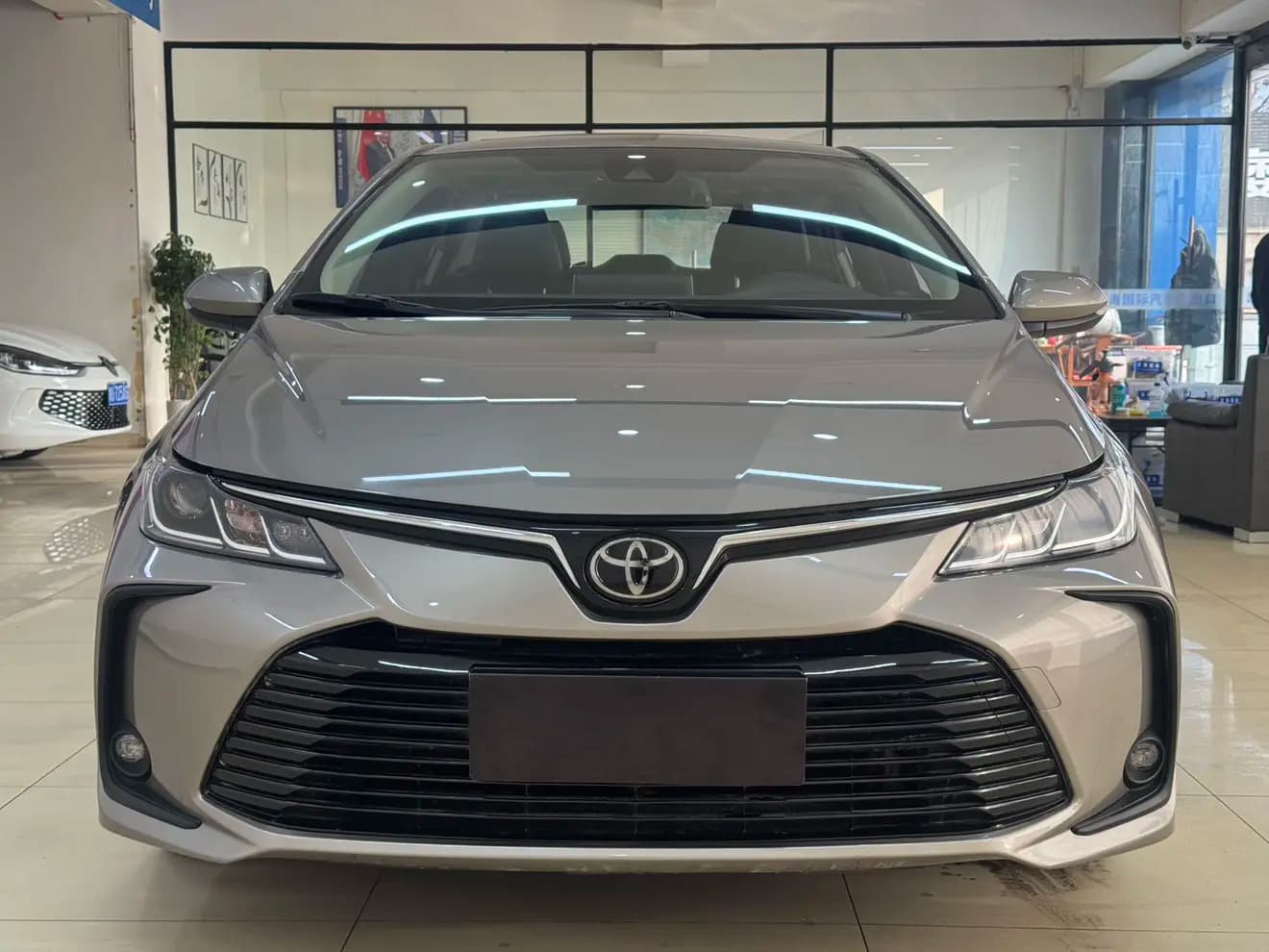 Toyota Corolla 2021 г. 30136 км. — фото 2