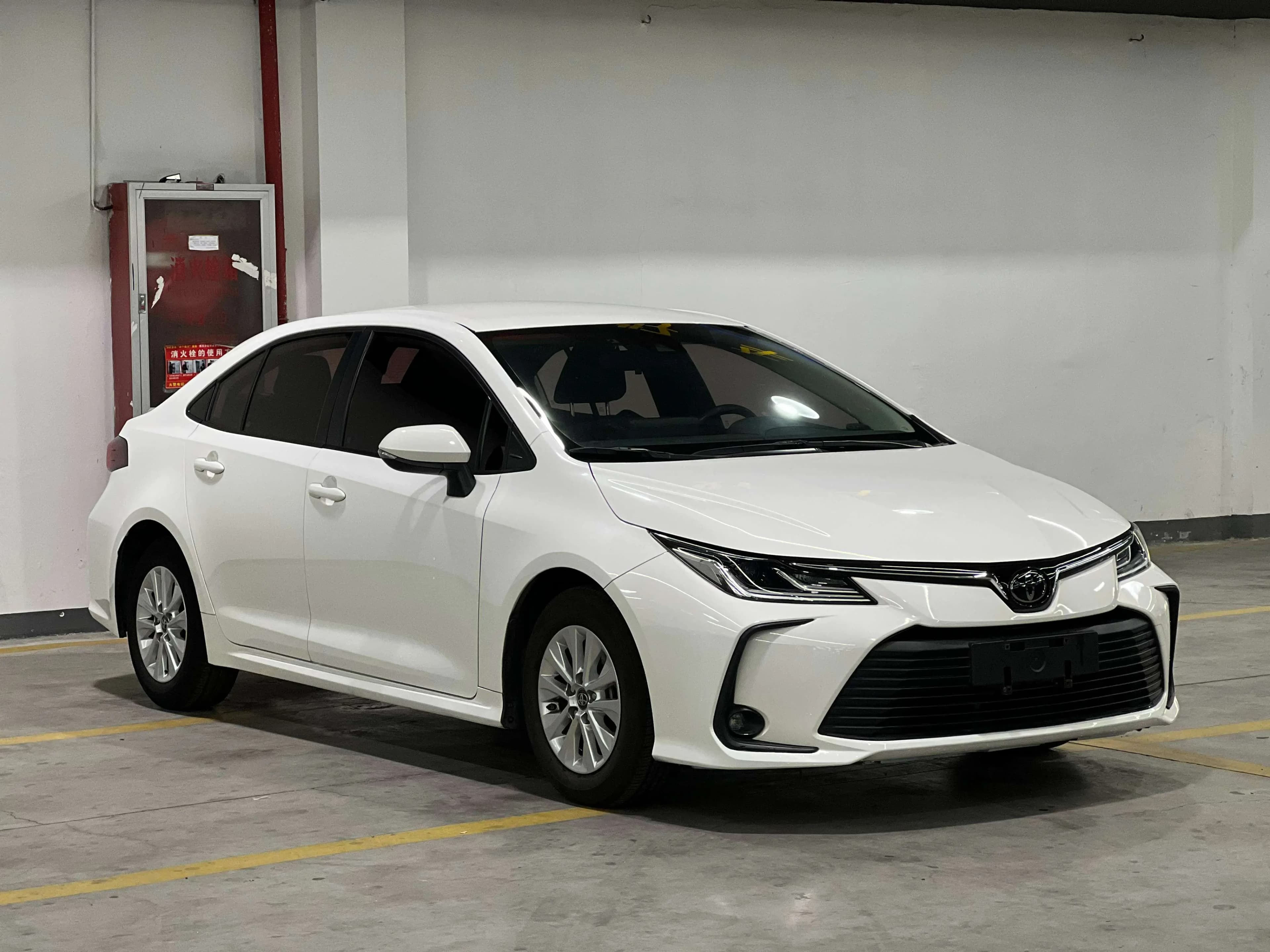 Toyota Corolla 2021 г. 48137 км. — фото 3
