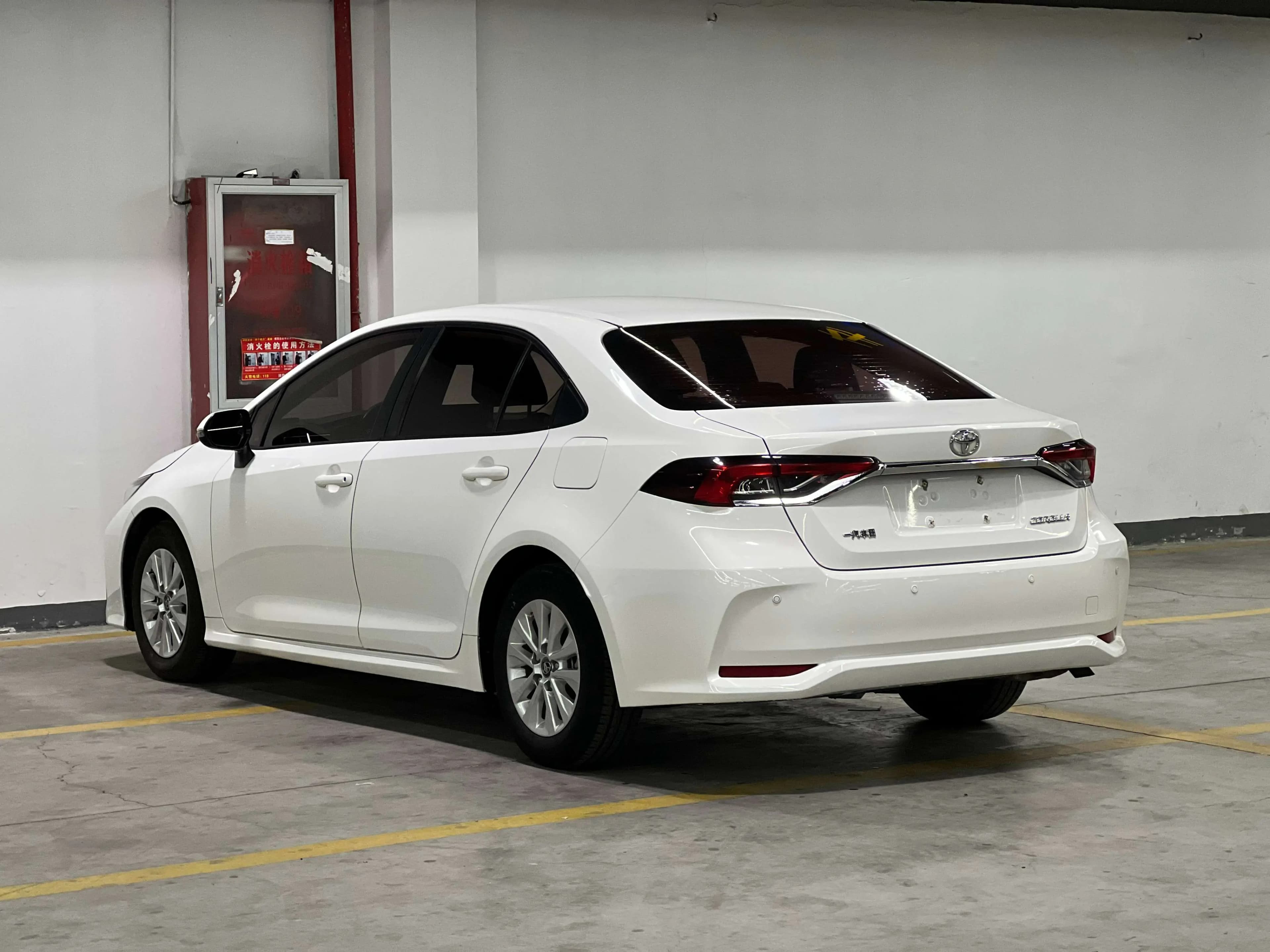 Toyota Corolla 2021 г. 48137 км. — фото 4