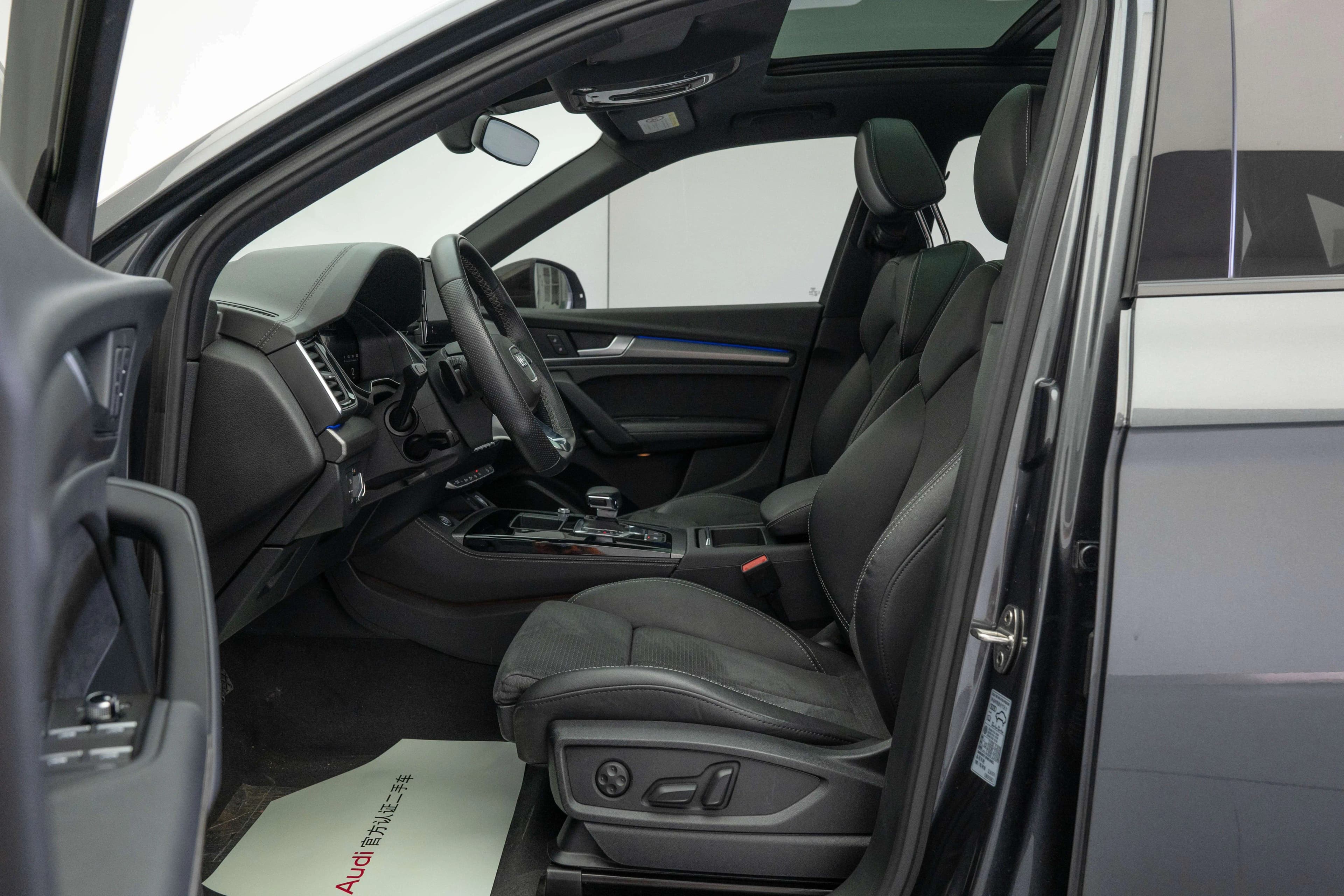 Audi Q5L Sportback 2022 г. 43862 км. — фото 19
