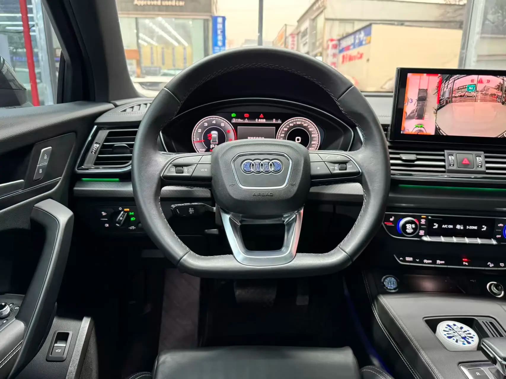 Audi Q5L 2024 г. 15064 км. — фото 13