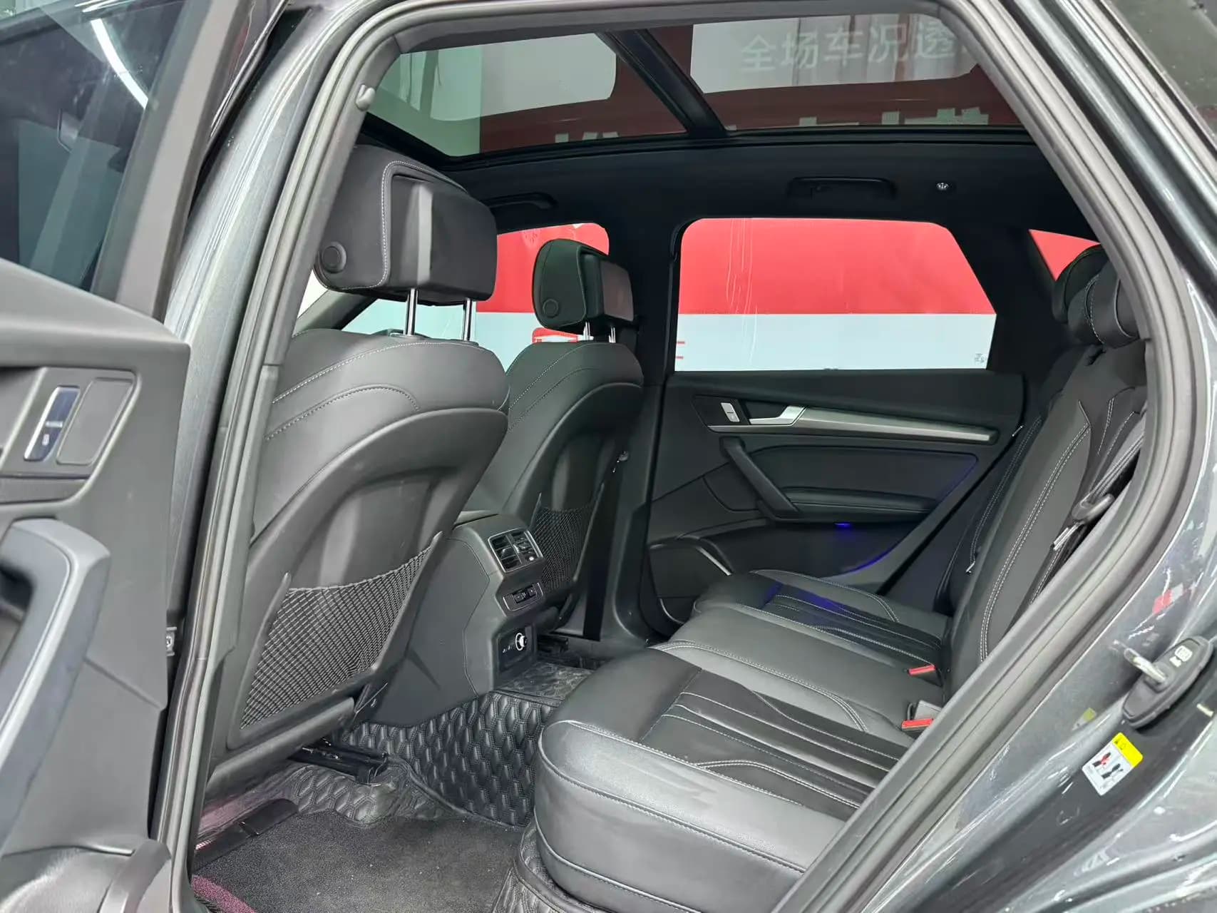Audi Q5L 2024 г. 15064 км. — фото 17