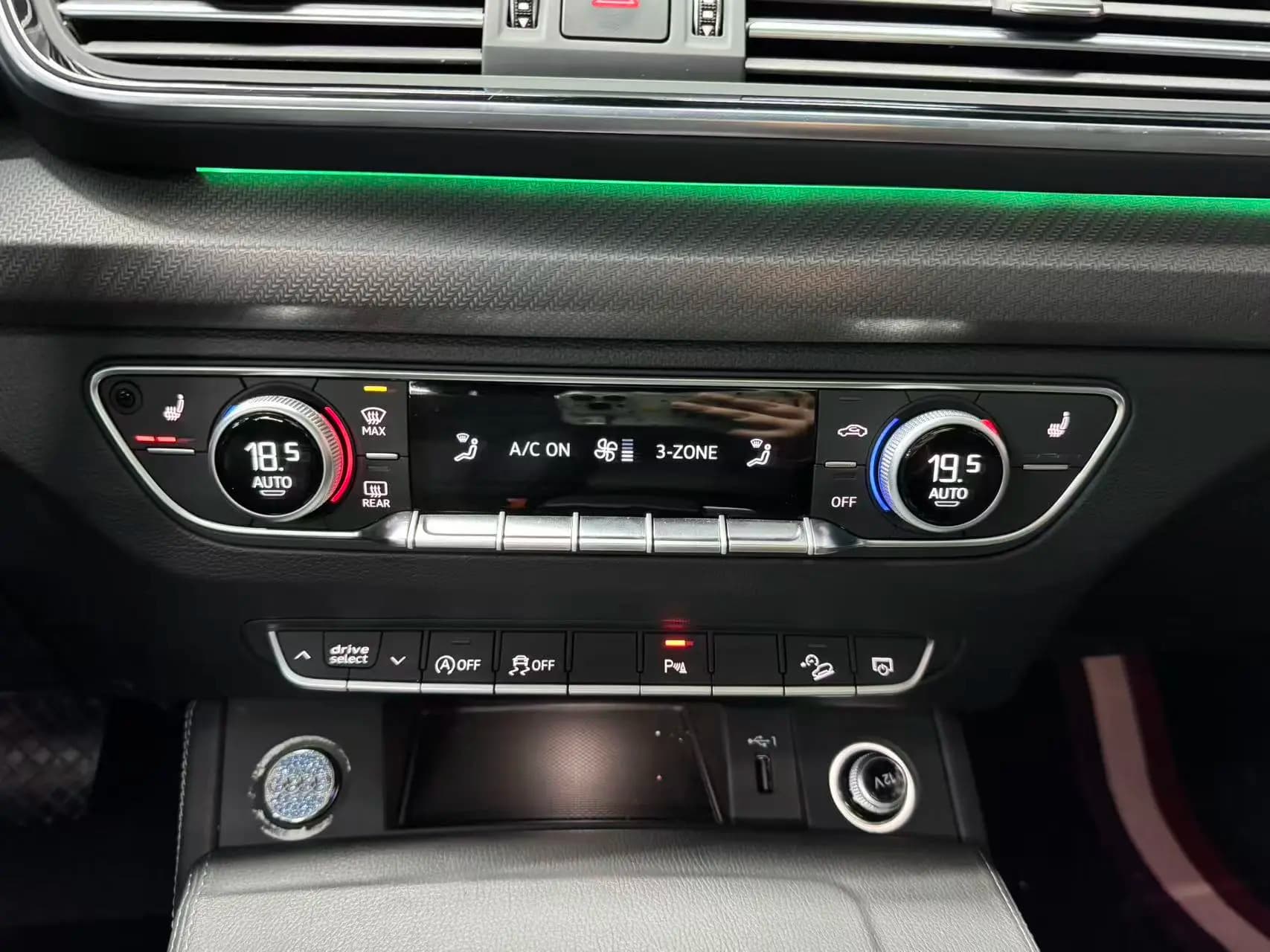 Audi Q5L 2024 г. 15064 км. — фото 8