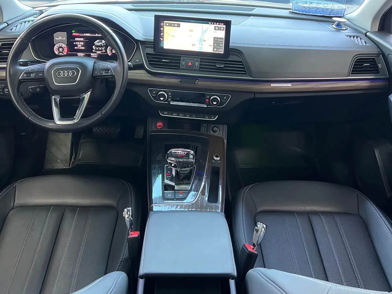 Audi Q5L 2023 г. 53005 км. — фото 9