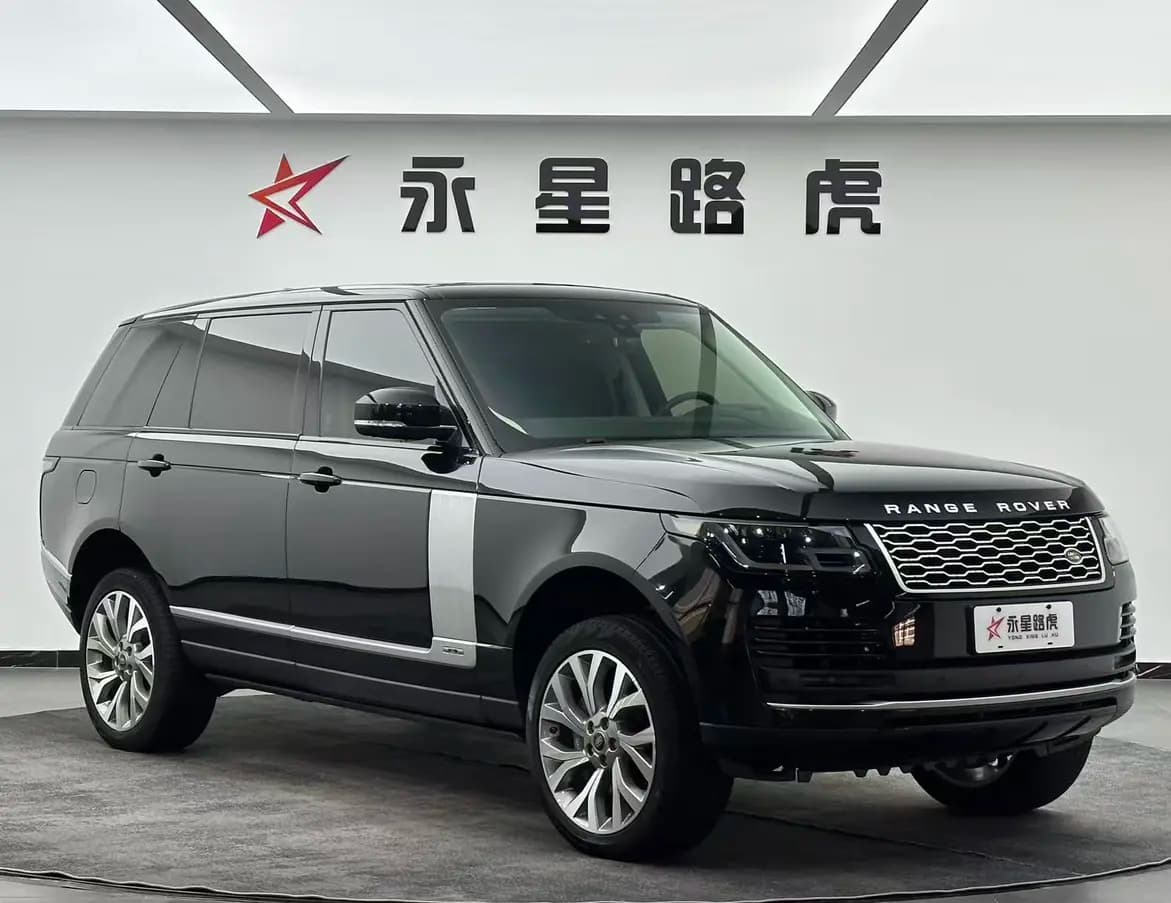 Land Rover Range rover 2022 г. 121146 км. — фото 3