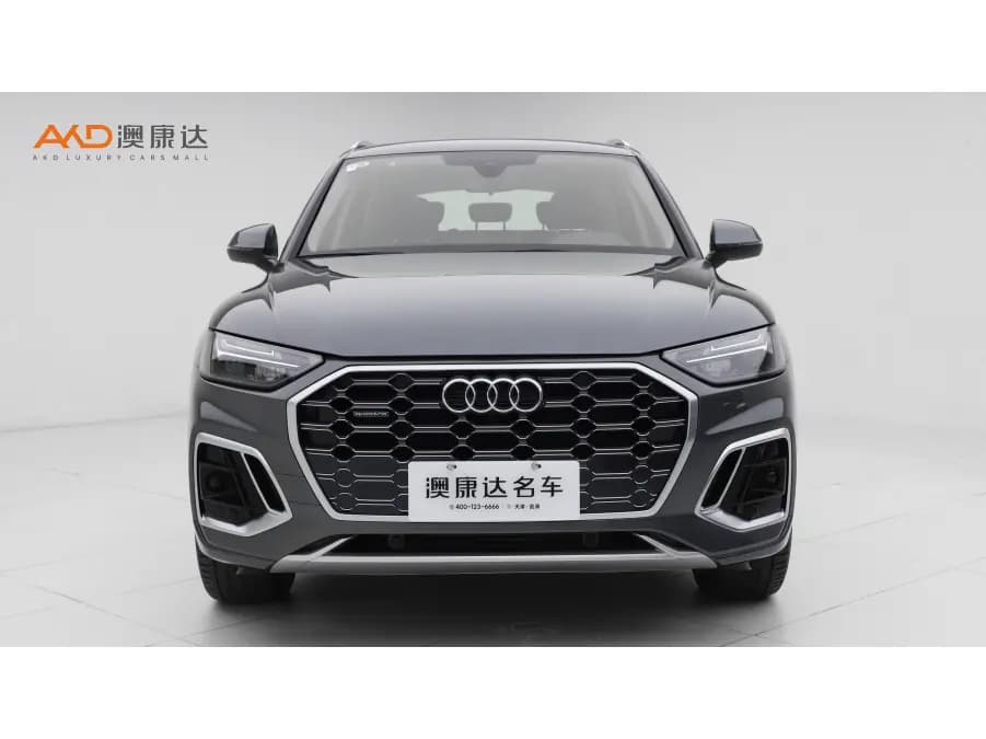 Audi Q5L 2023 г. 42507 км. — фото 2