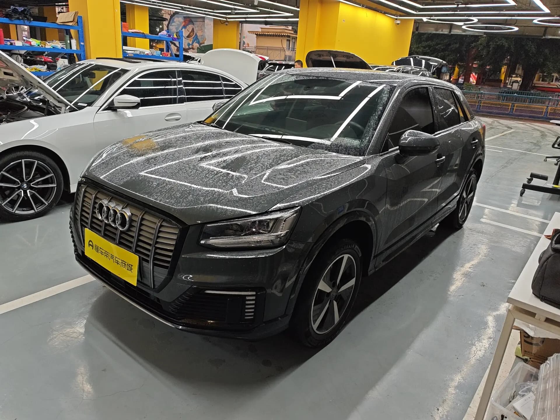 Audi Q2L e-tron 2021 г. 90900 км.