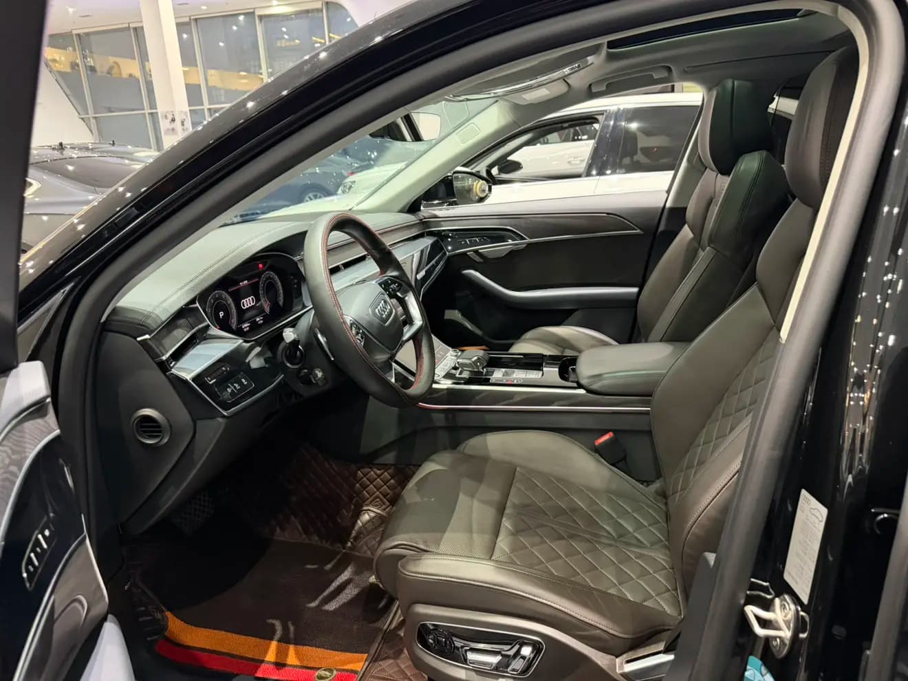 Audi A8 2021 г. 67926 км. — фото 10