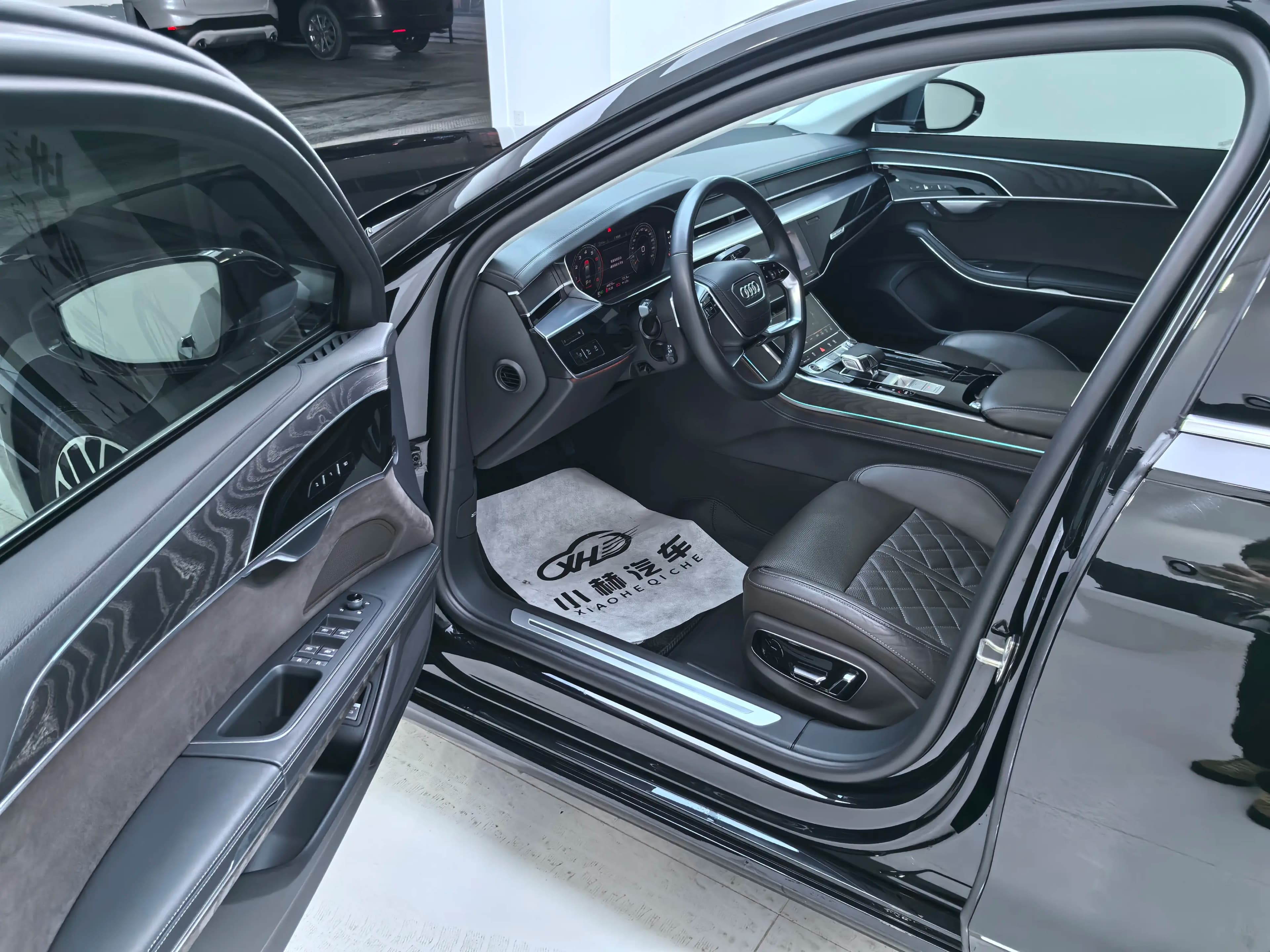 Audi A8 2023 г. 44028 км. — фото 13