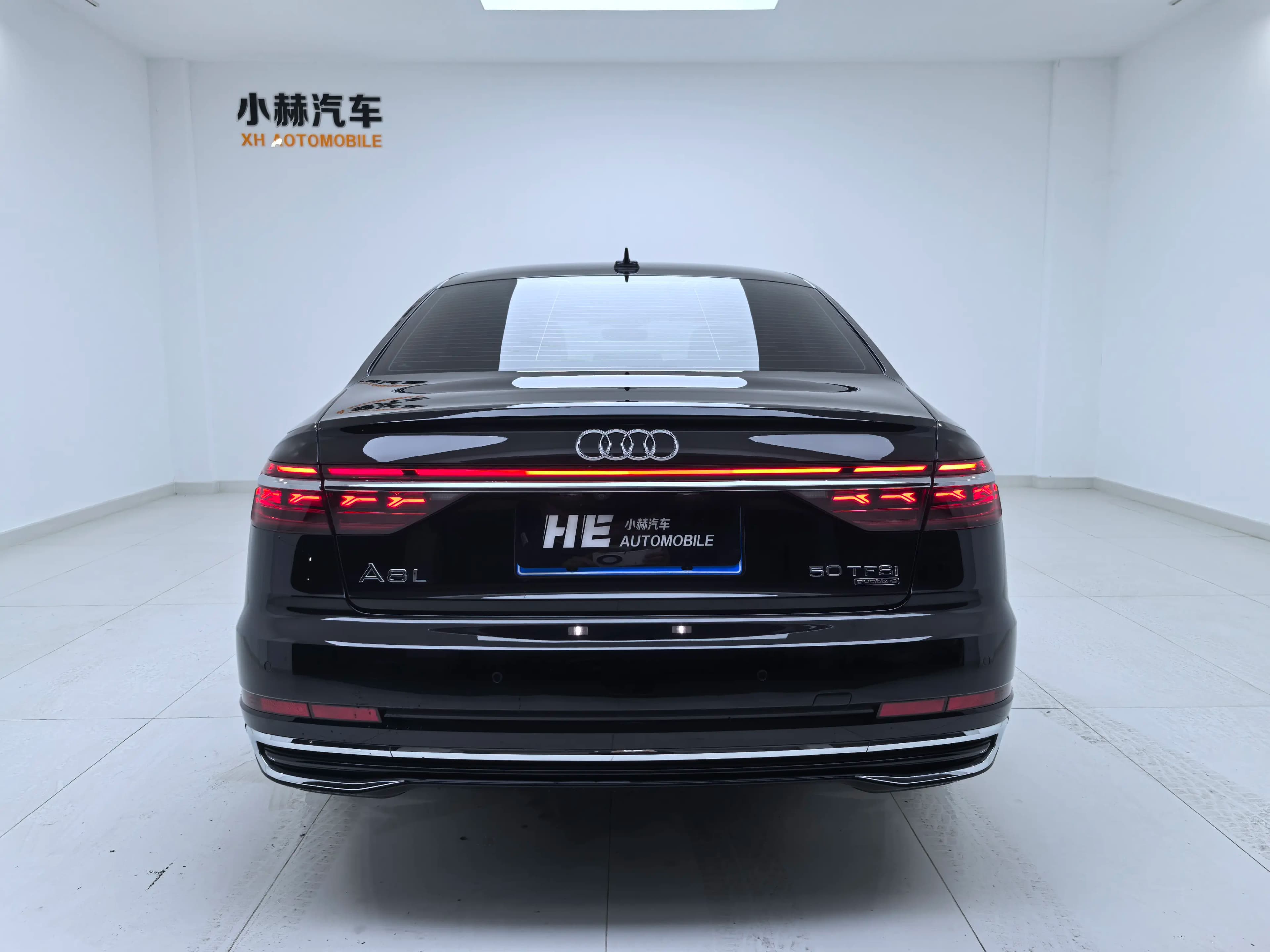 Audi A8 2023 г. 44028 км. — фото 5