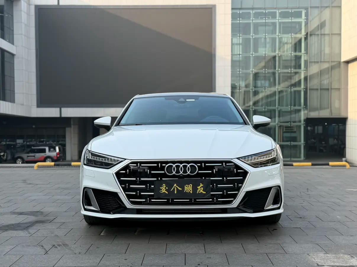 Audi A7L 2023 г. 29000 км. — фото 2