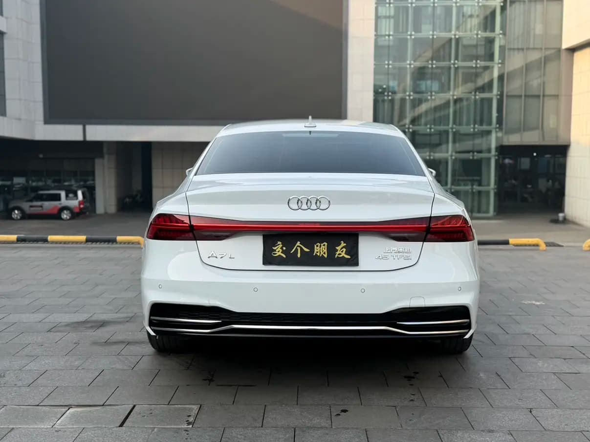 Audi A7L 2023 г. 29000 км. — фото 5