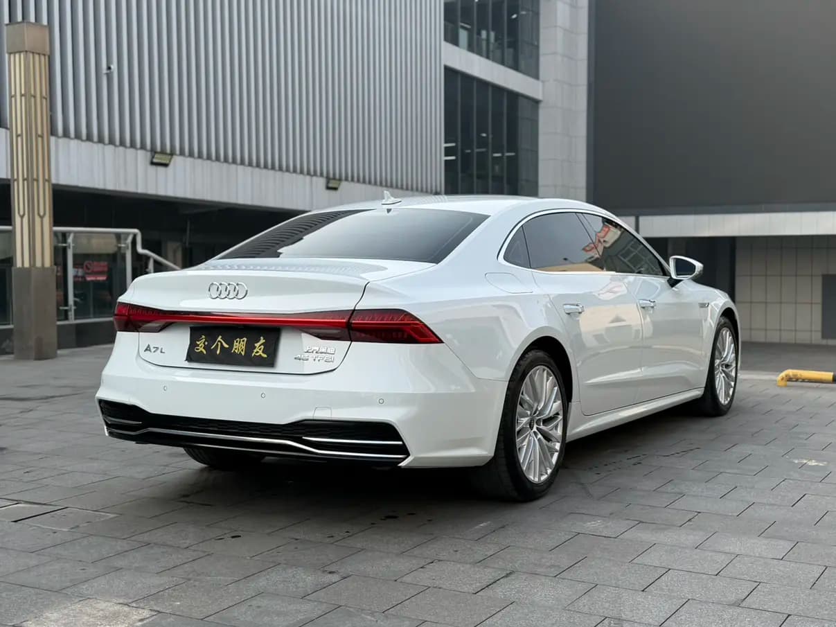 Audi A7L 2023 г. 29000 км. — фото 6