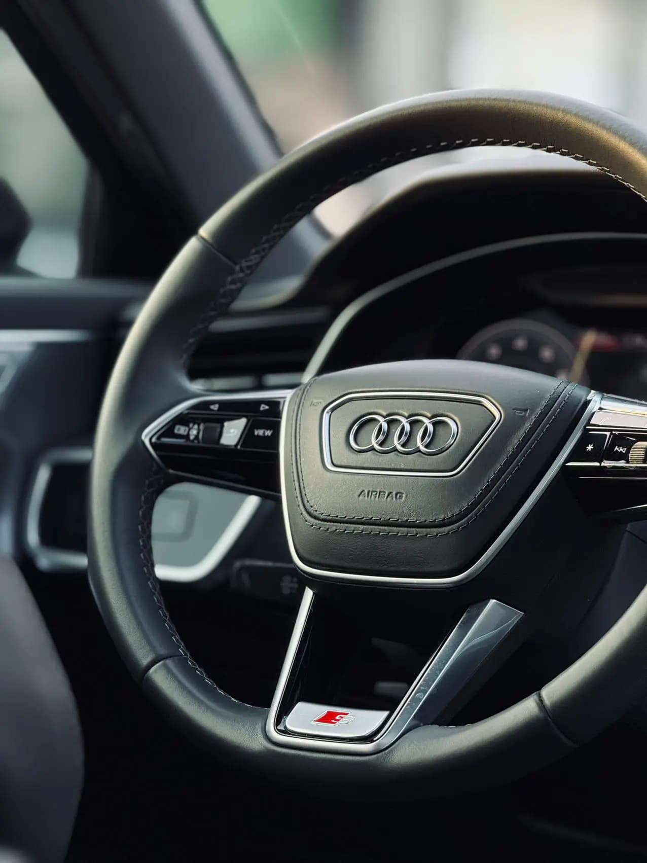 Audi A6L 2023 г. 37141 км. — фото 8