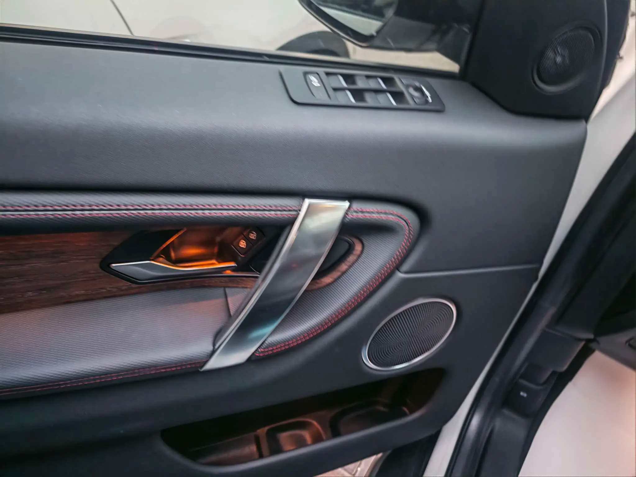 Land Rover Discover Sports 2022 г. 30060 км. — фото 13